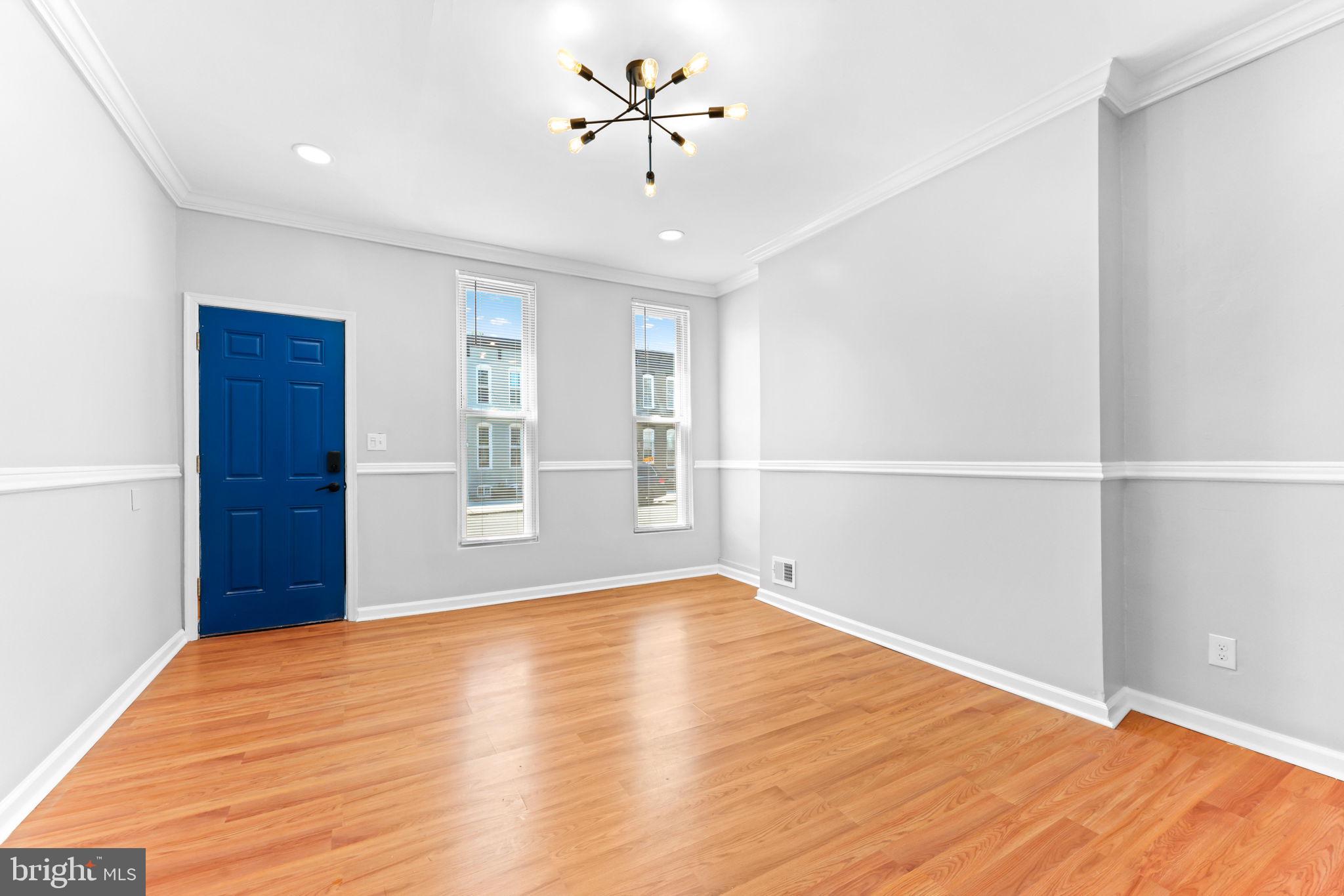 BROADWAY EAST - Residential