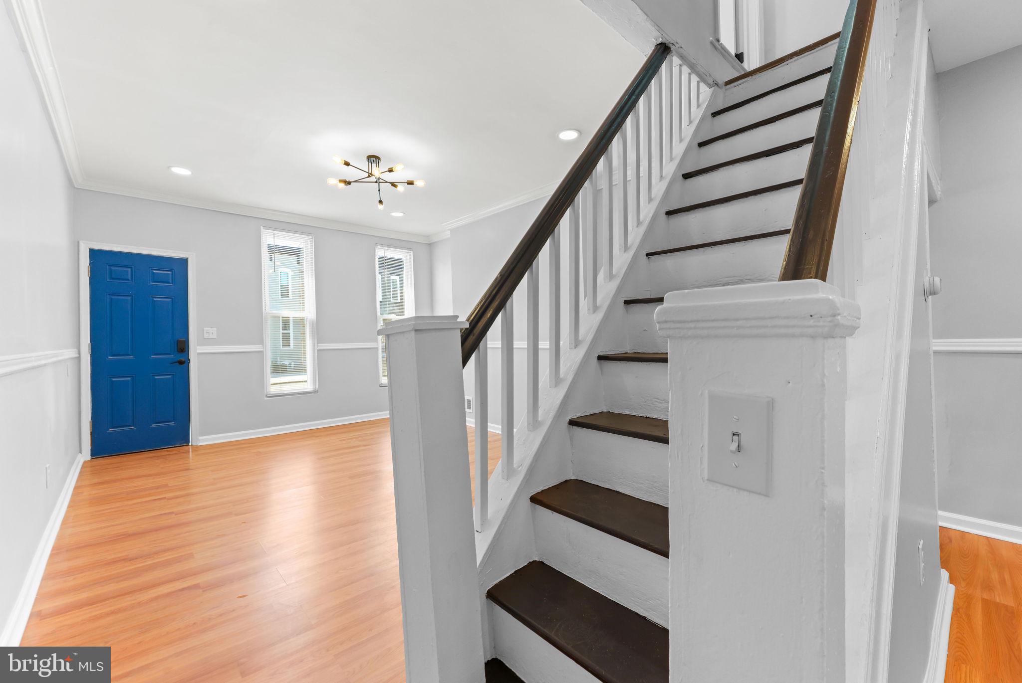 BROADWAY EAST - Residential