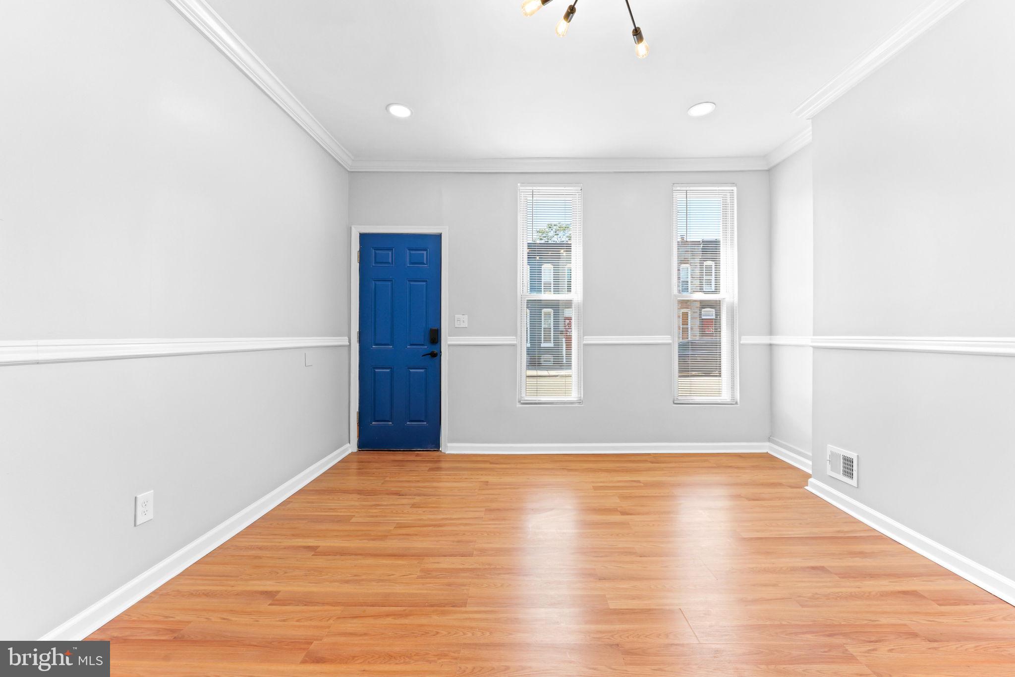 BROADWAY EAST - Residential