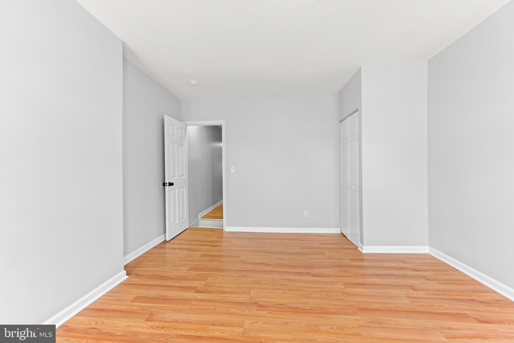 BROADWAY EAST - Residential