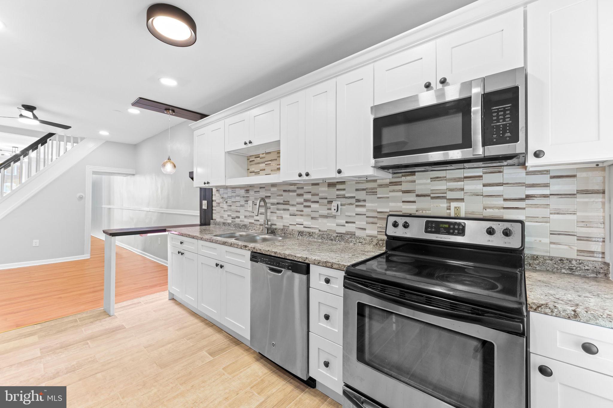 BROADWAY EAST - Residential