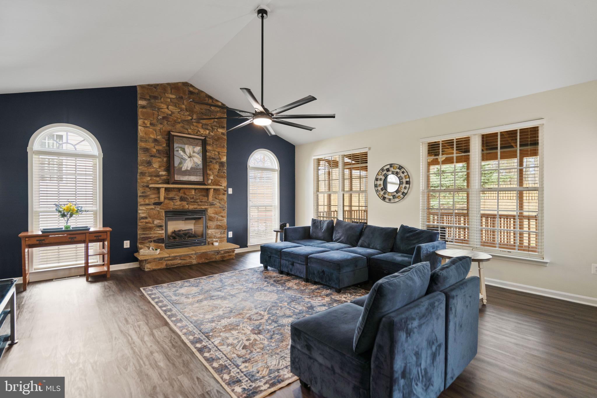 HOMEPLACE ON PELHAMS REACH - Residential