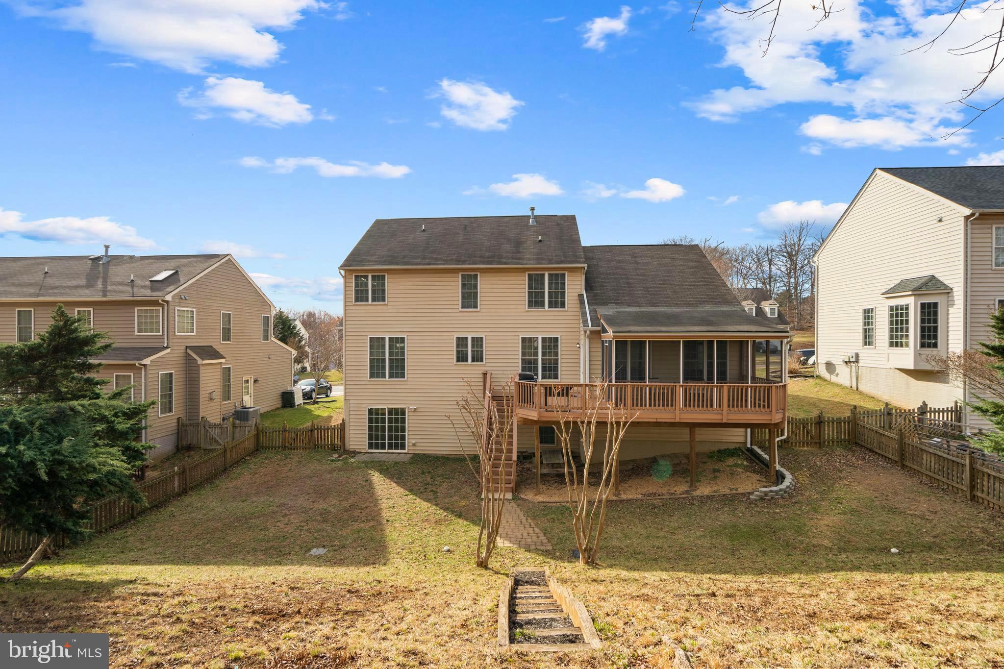 HOMEPLACE ON PELHAMS REACH - Residential