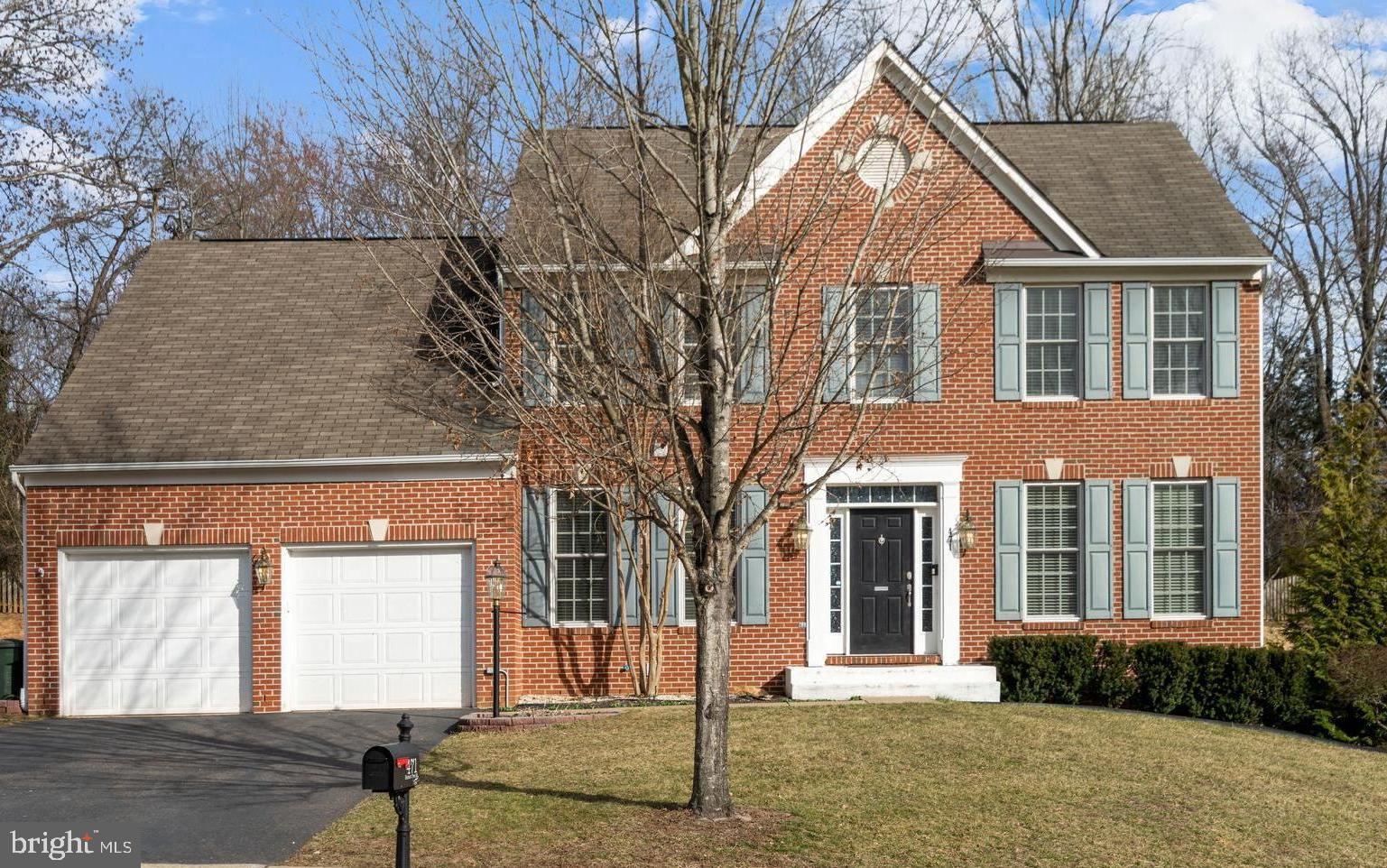 HOMEPLACE ON PELHAMS REACH - Residential