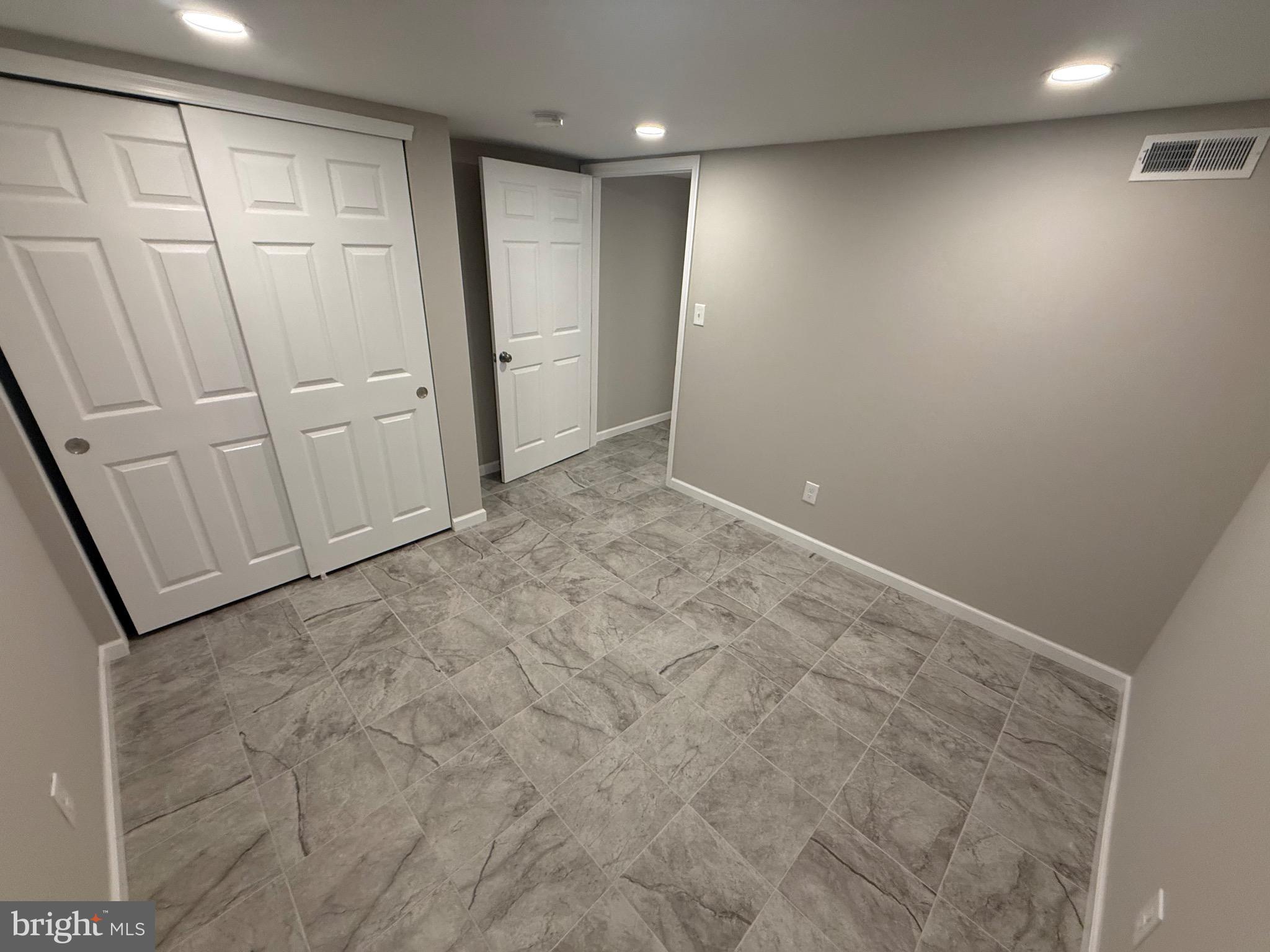 LOGAN - Residential