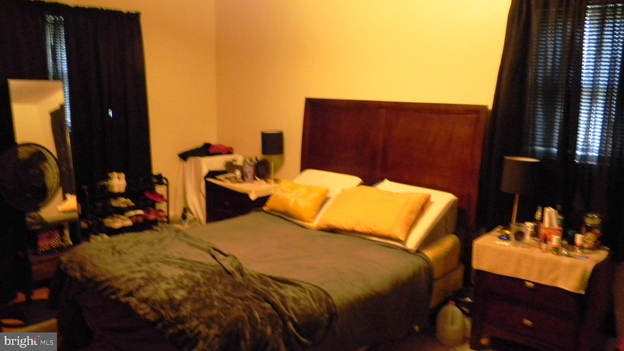 AVONDALE ACRES - Residential