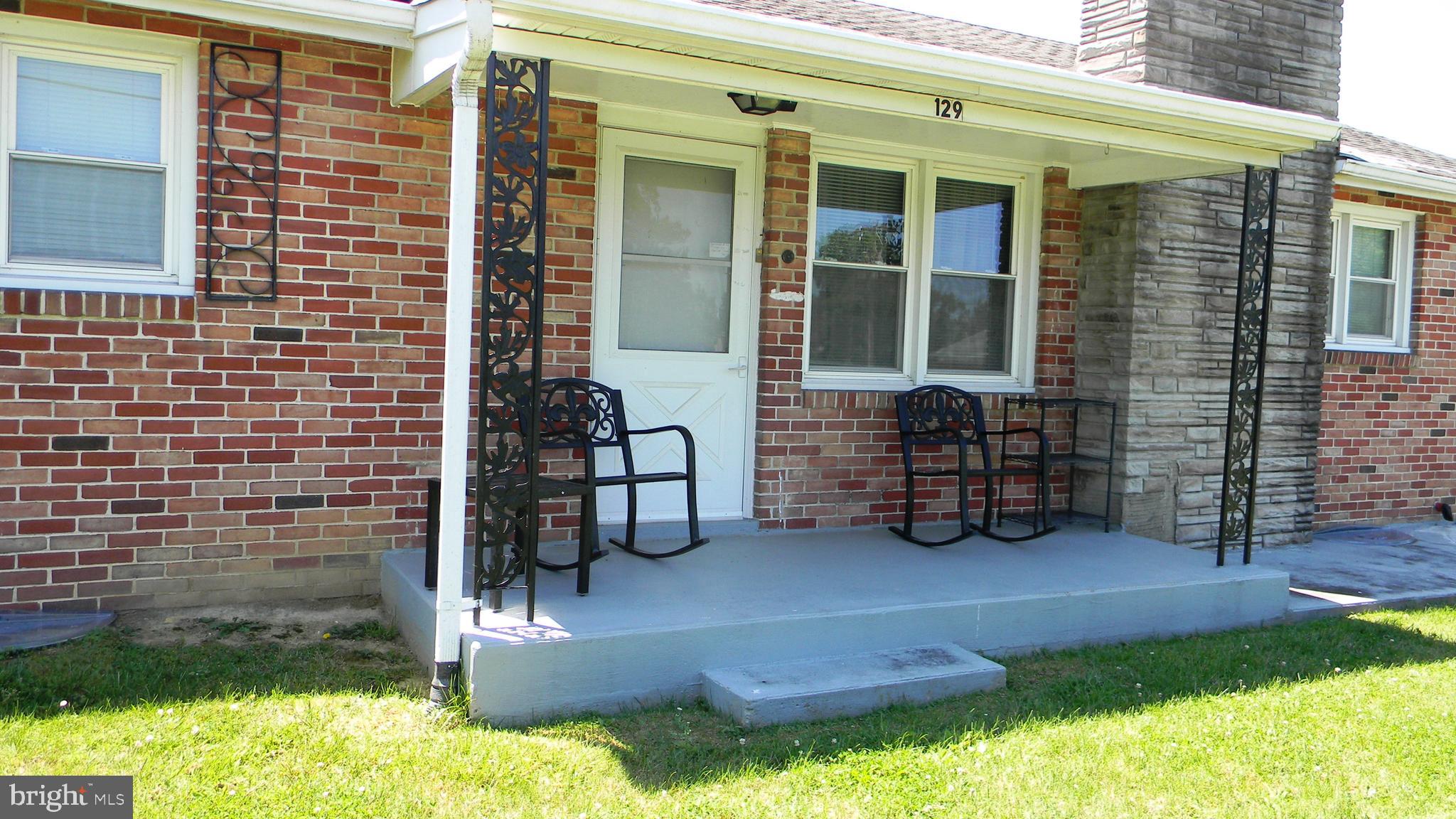 AVONDALE ACRES - Residential