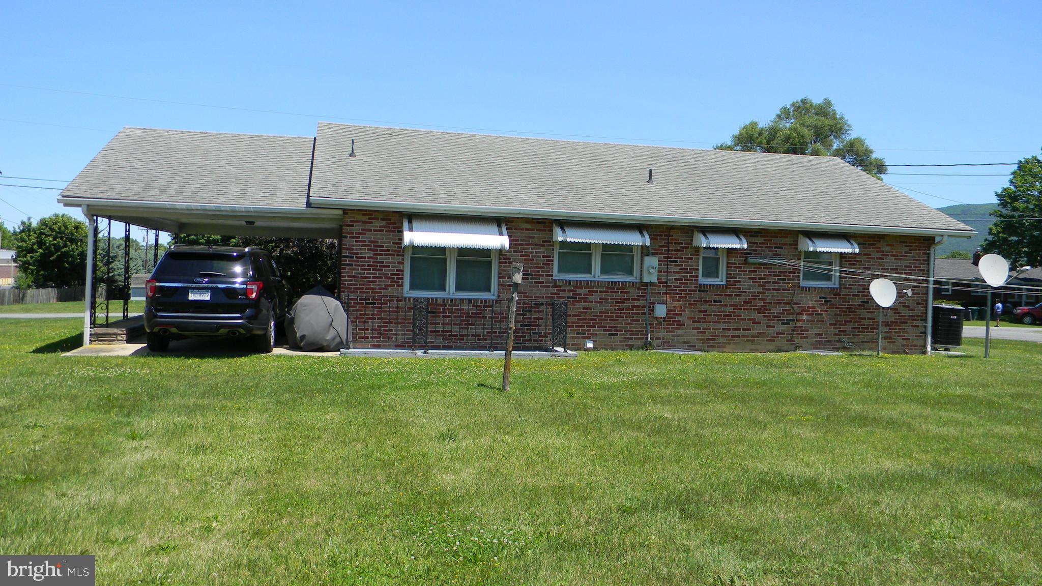 AVONDALE ACRES - Residential