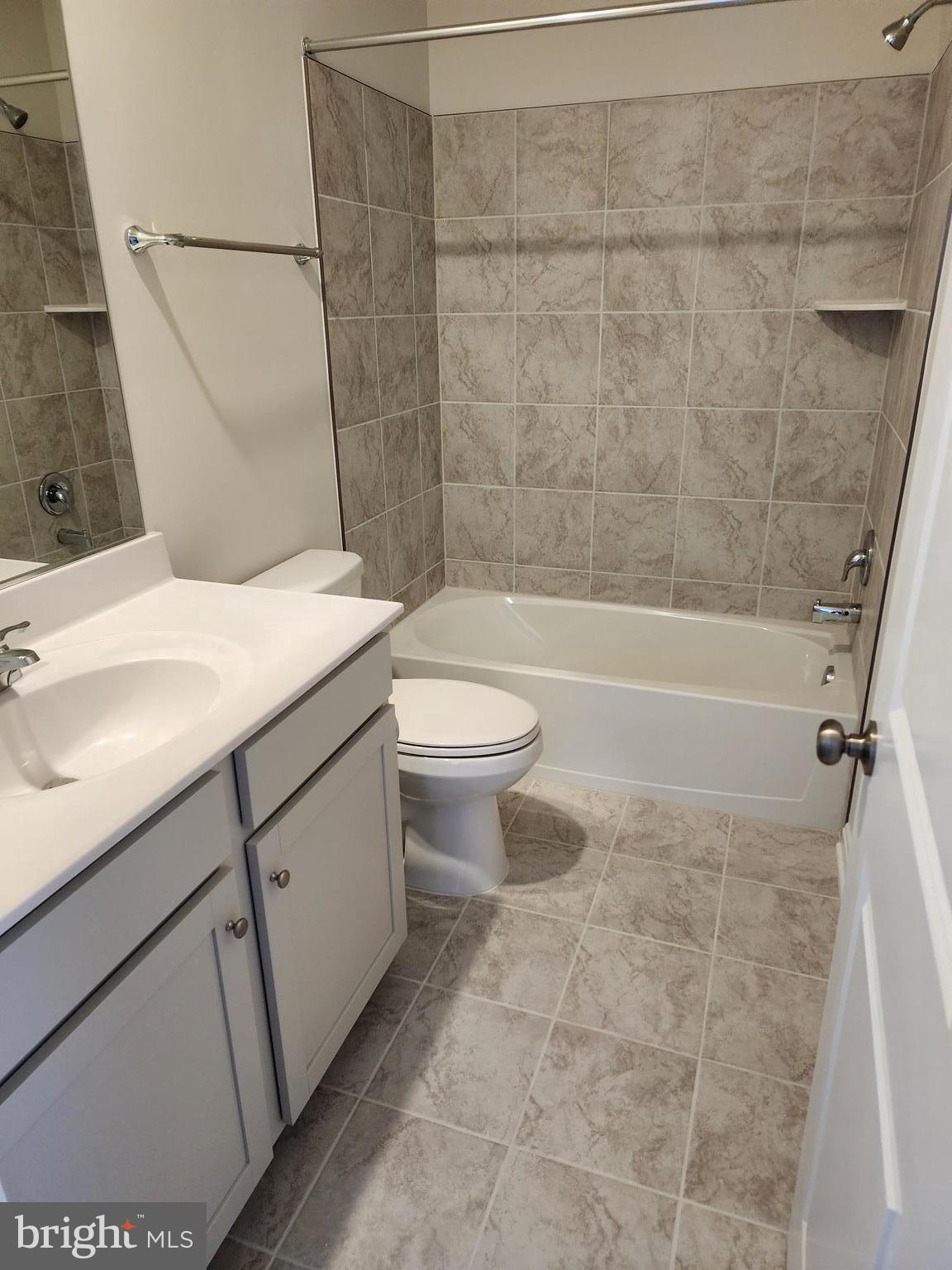 NORBORNE GLEBE - Residential Lease