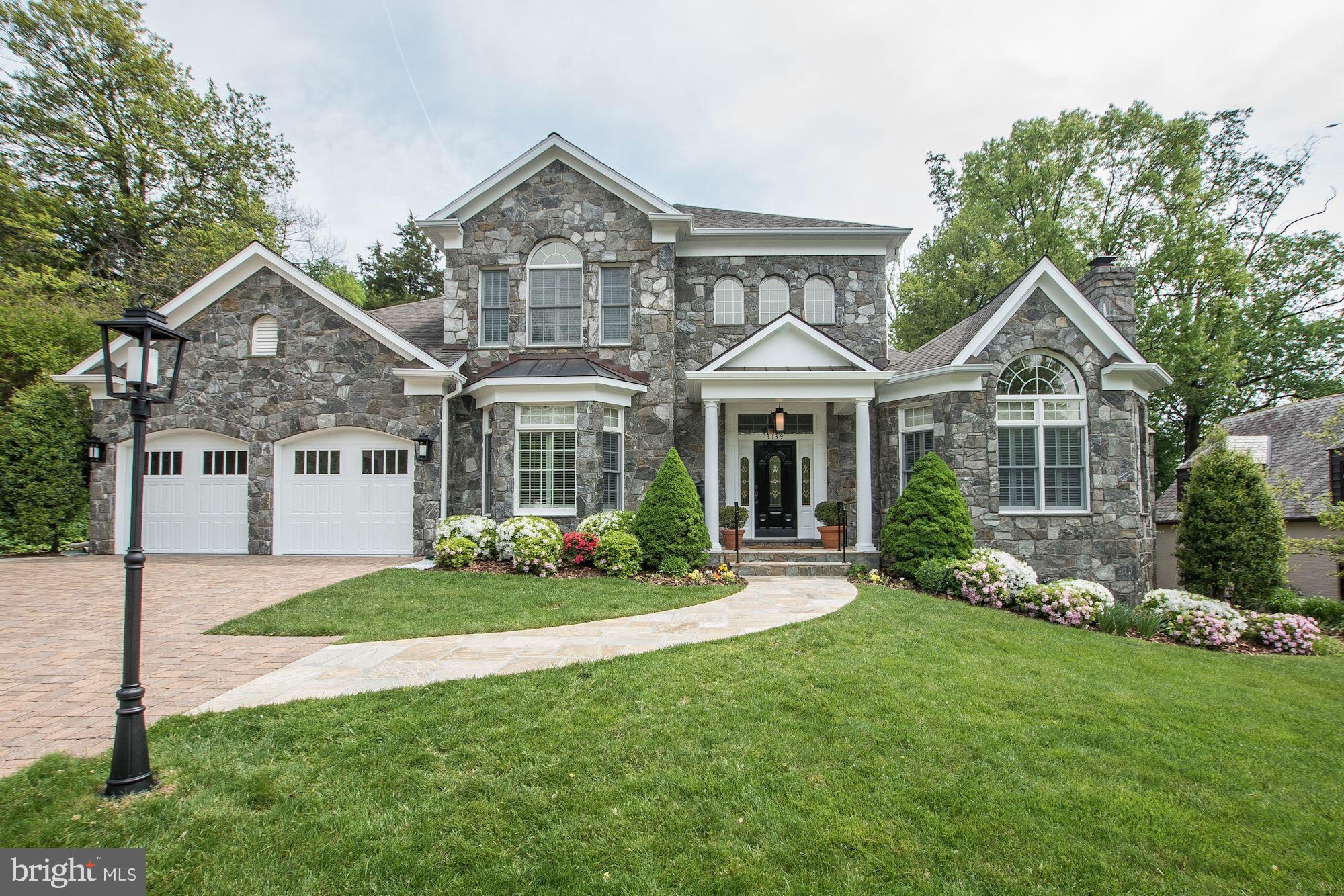 COUNTRY CLUB HILLS - Residential