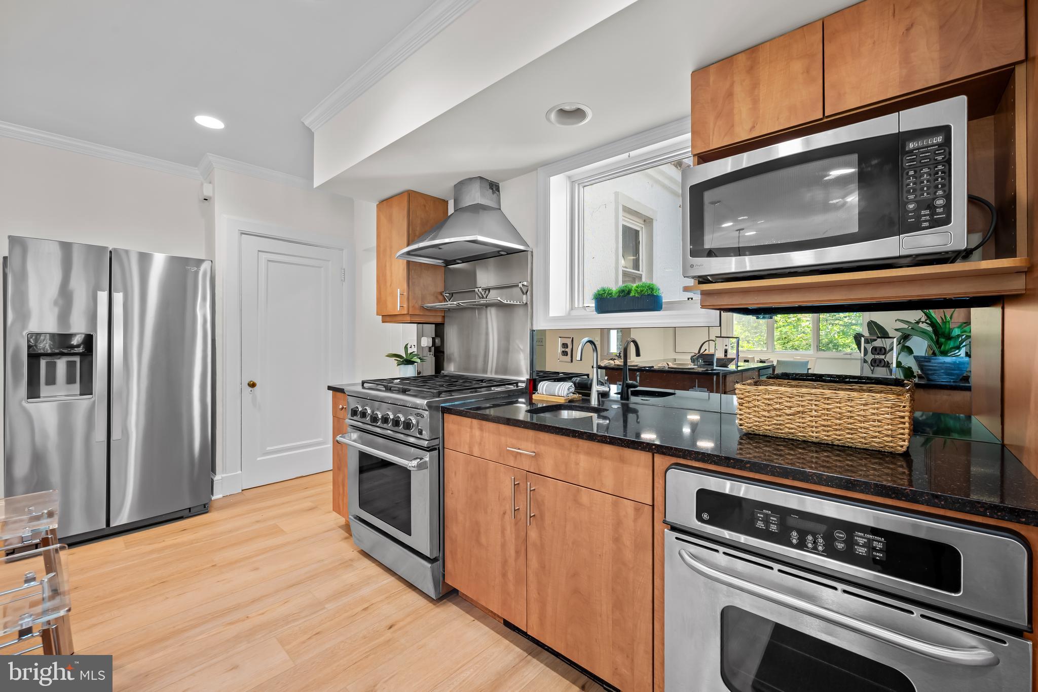 MOUNT WASHINGTON - Residential