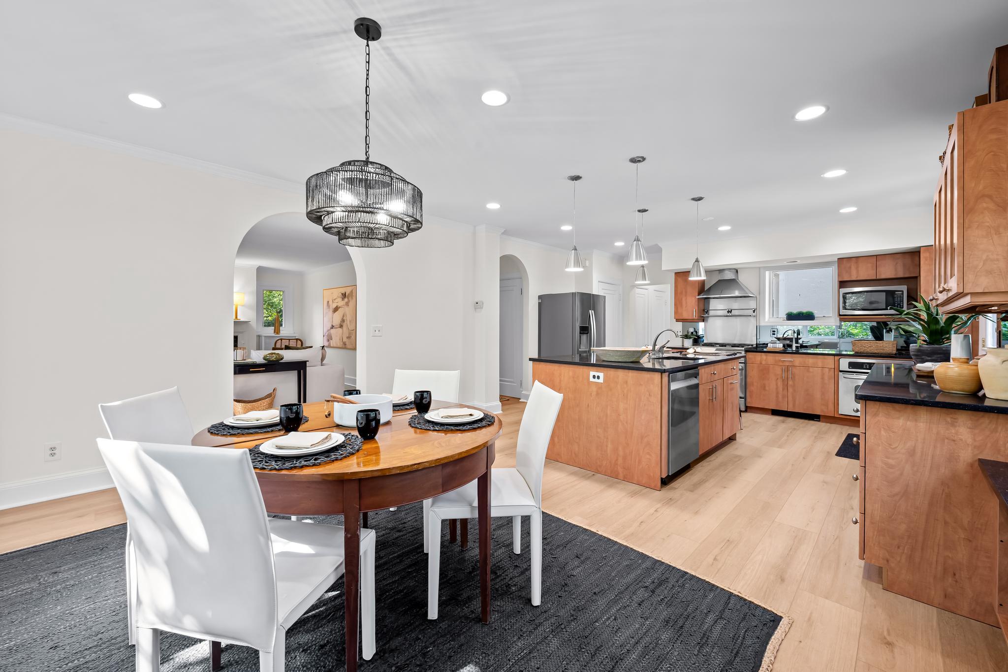MOUNT WASHINGTON - Residential