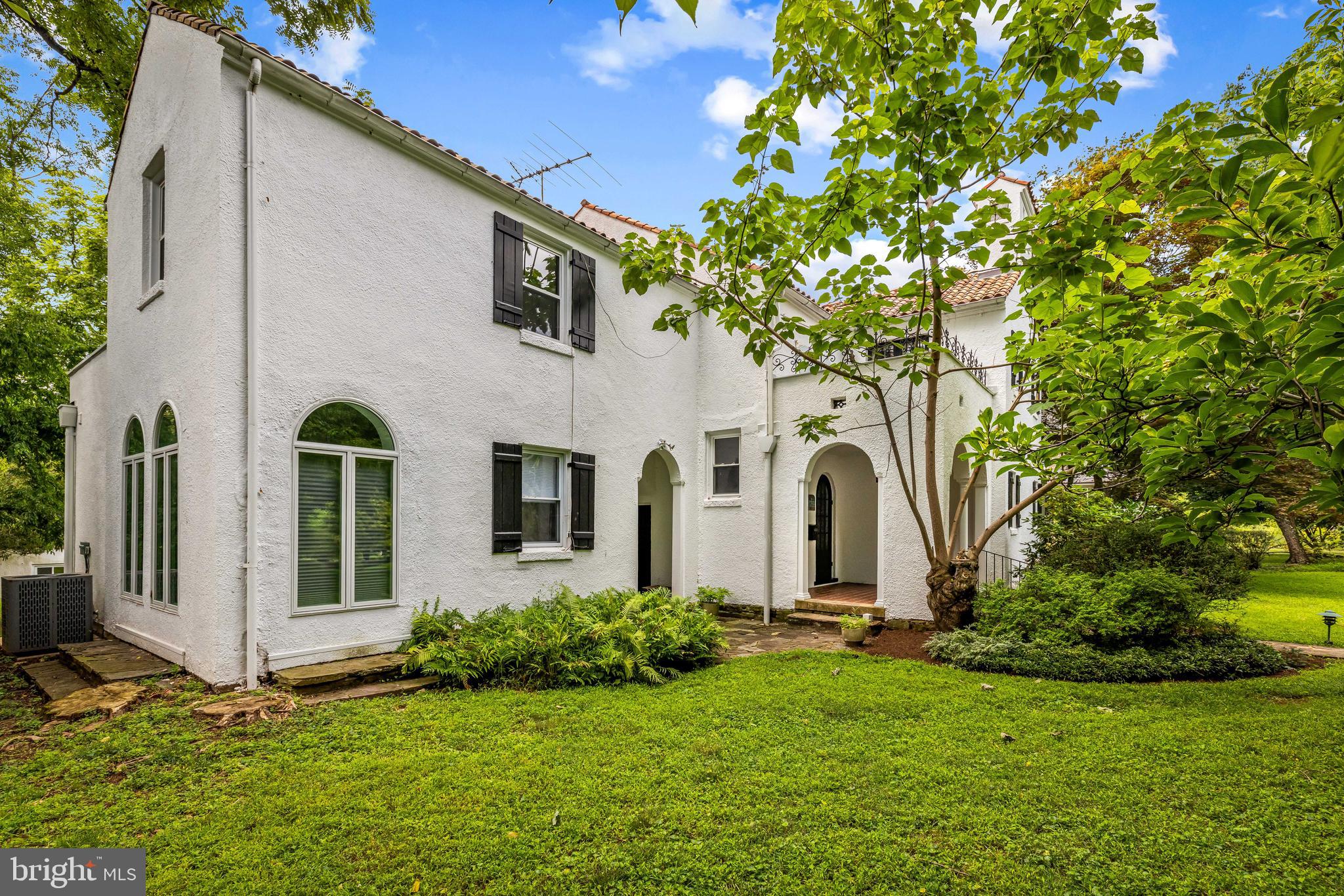 MOUNT WASHINGTON - Residential