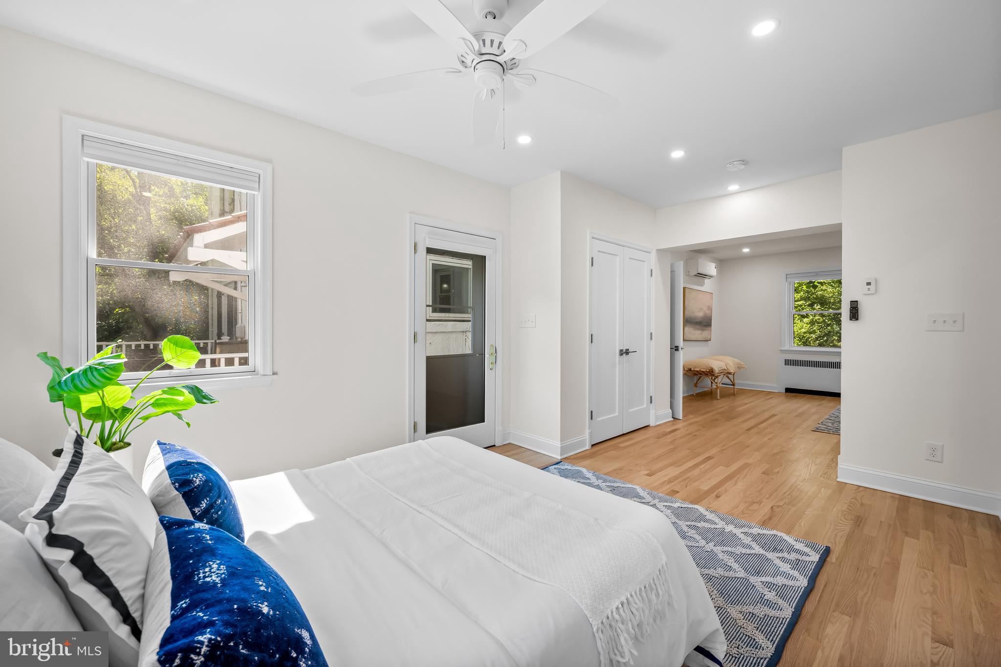 MOUNT WASHINGTON - Residential