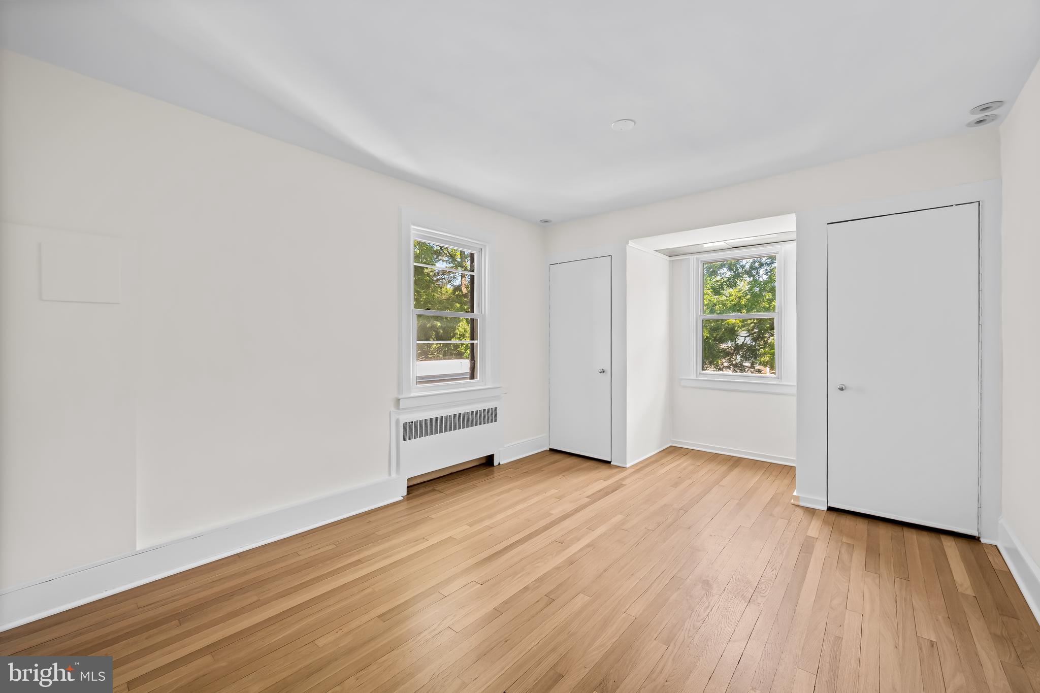MOUNT WASHINGTON - Residential