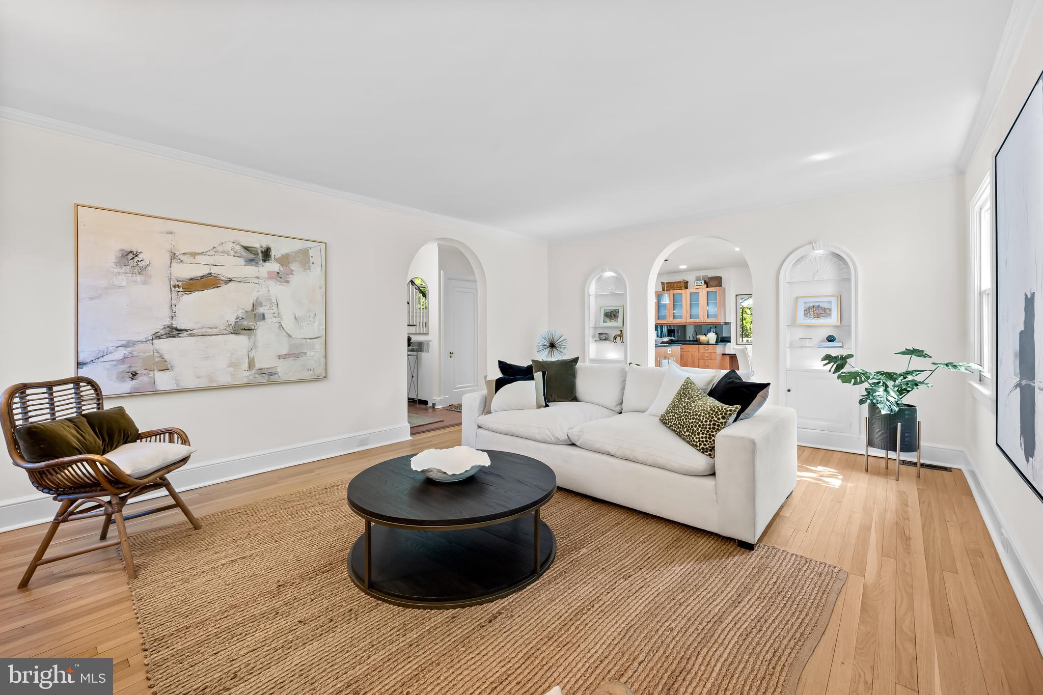 MOUNT WASHINGTON - Residential