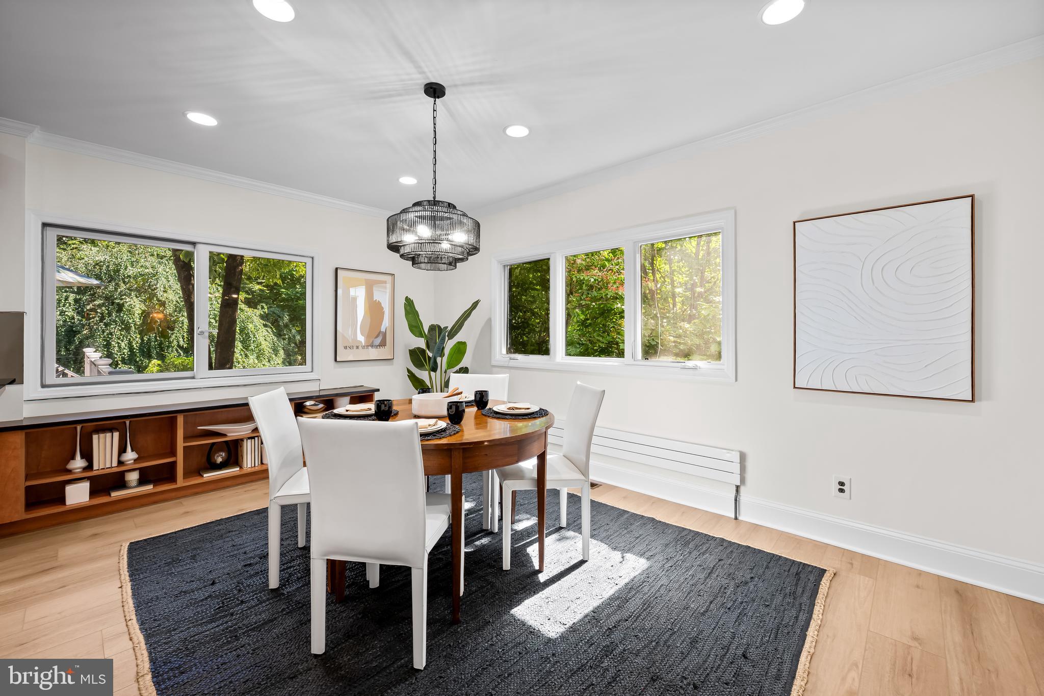 MOUNT WASHINGTON - Residential