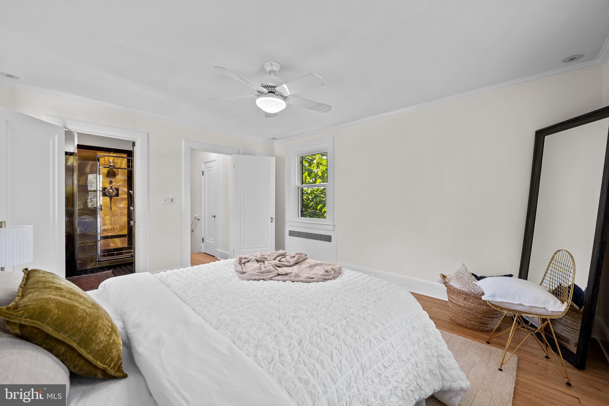 MOUNT WASHINGTON - Residential