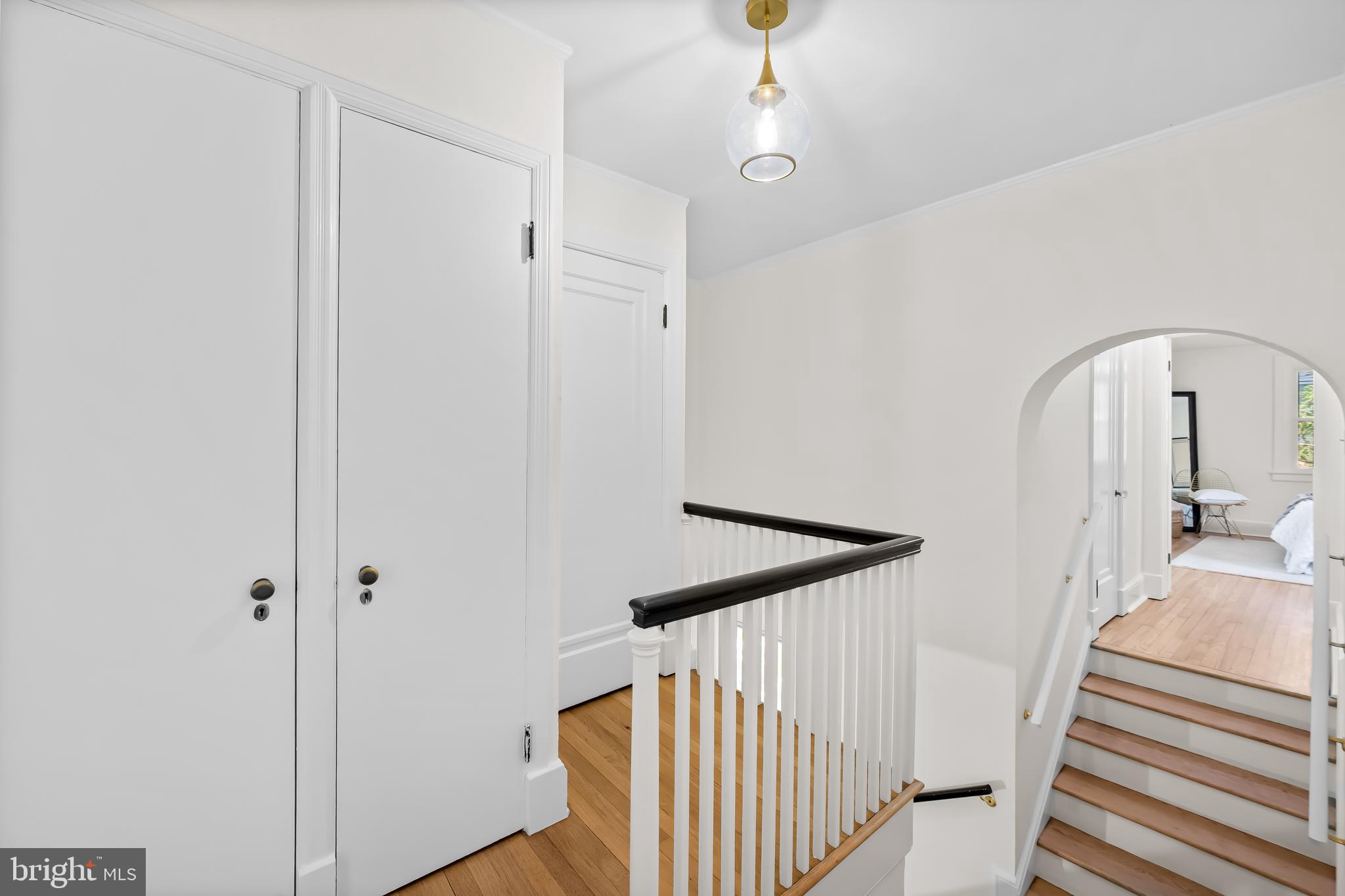 MOUNT WASHINGTON - Residential
