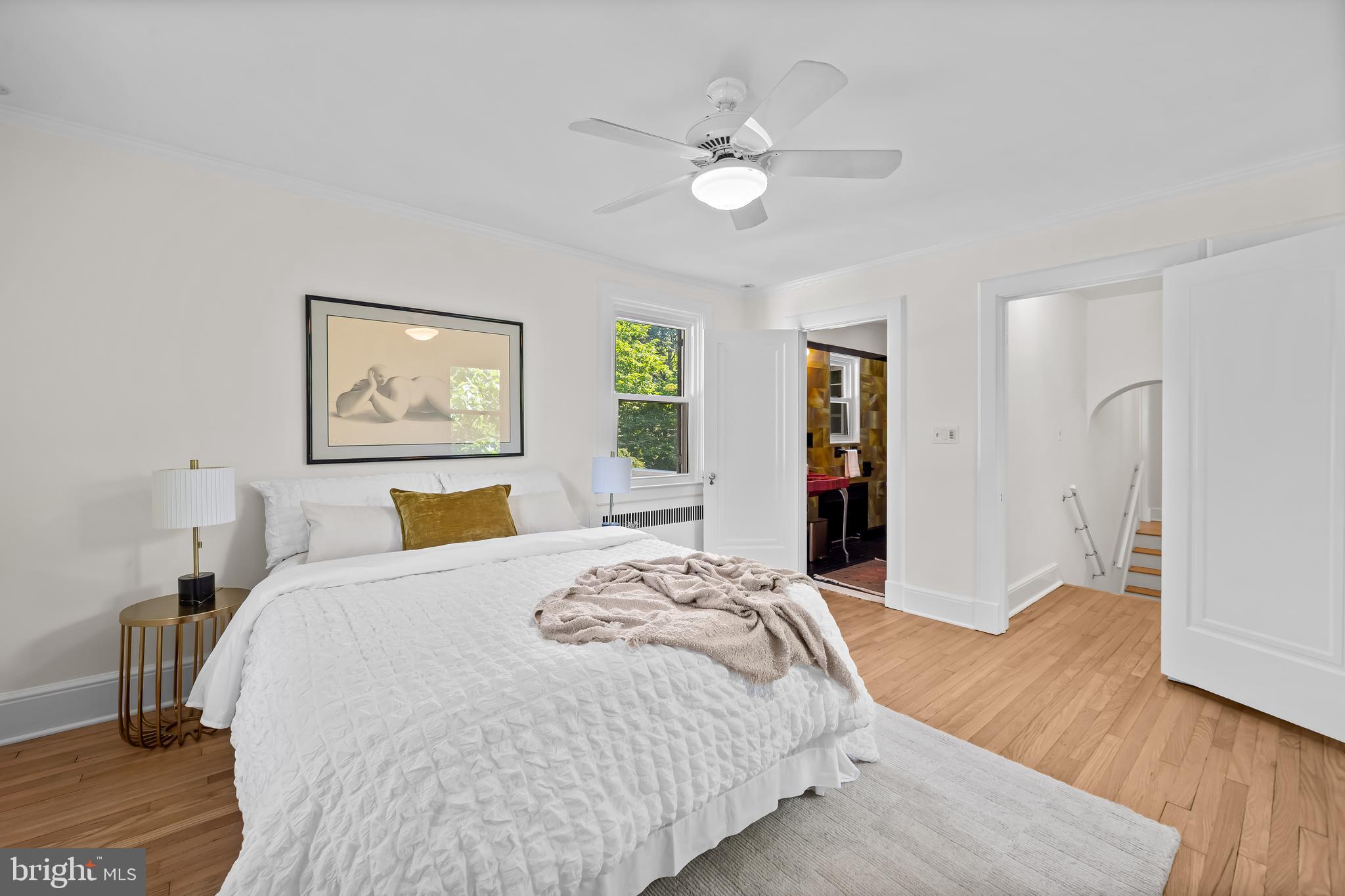 MOUNT WASHINGTON - Residential