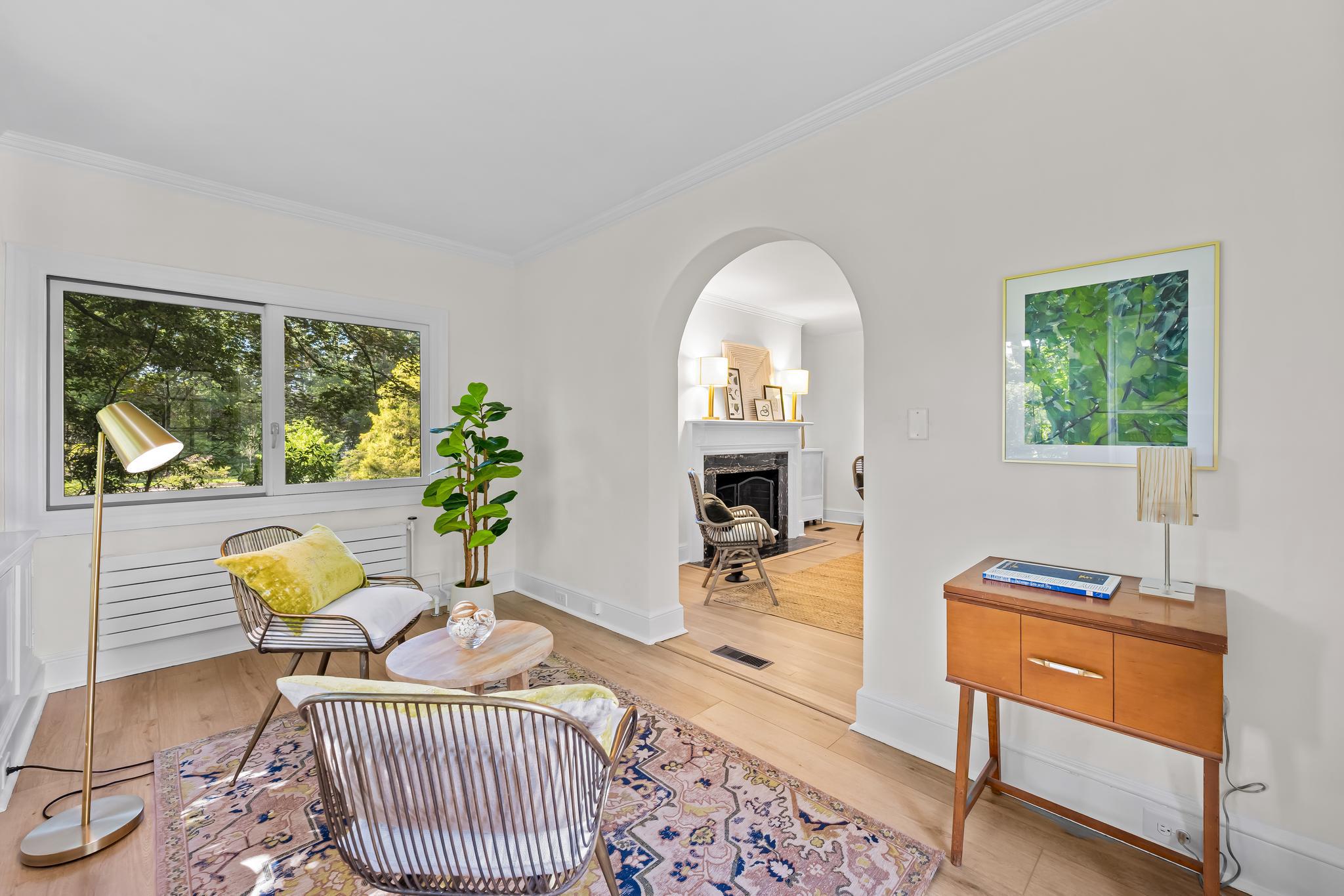 MOUNT WASHINGTON - Residential
