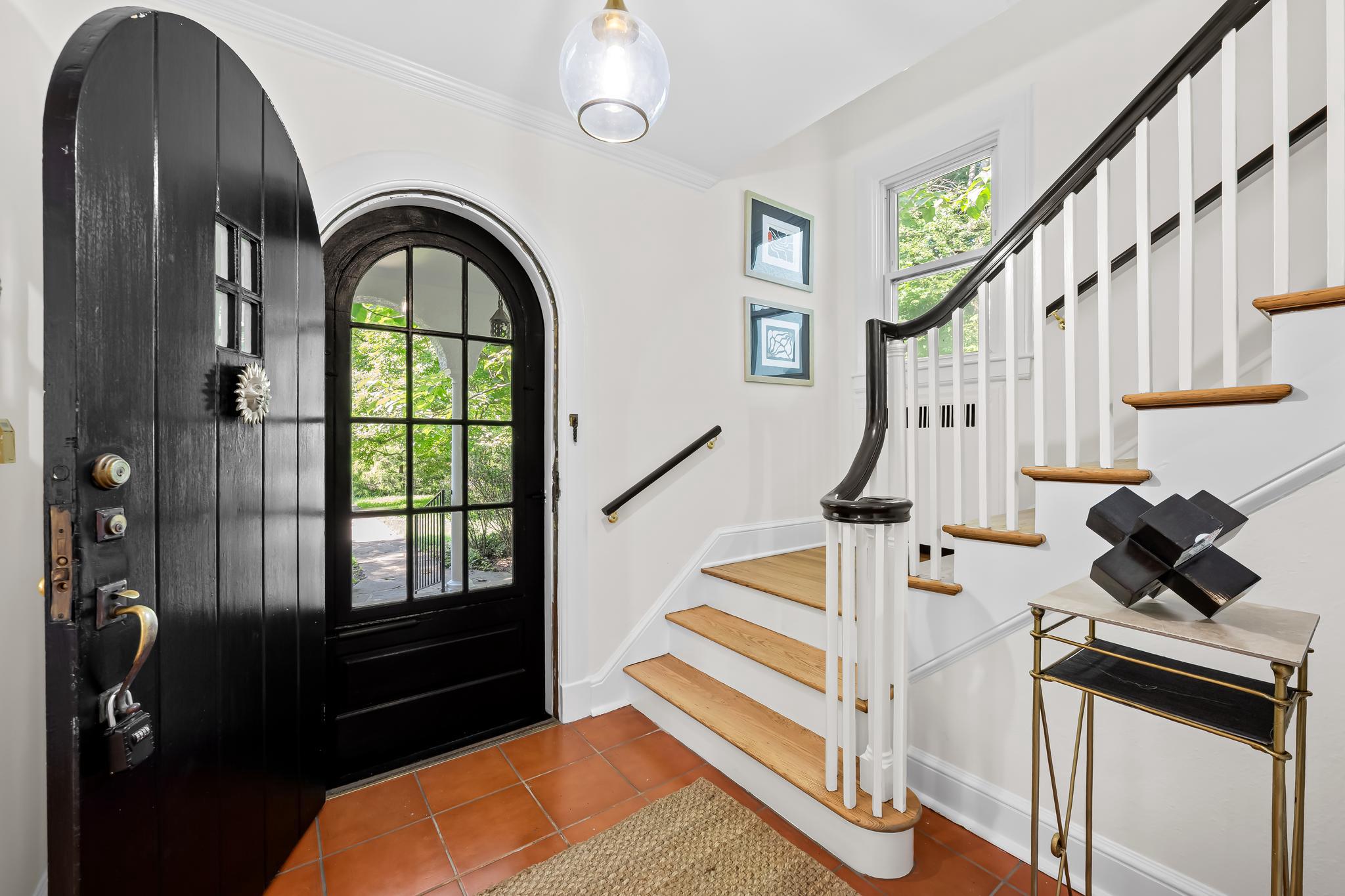 MOUNT WASHINGTON - Residential