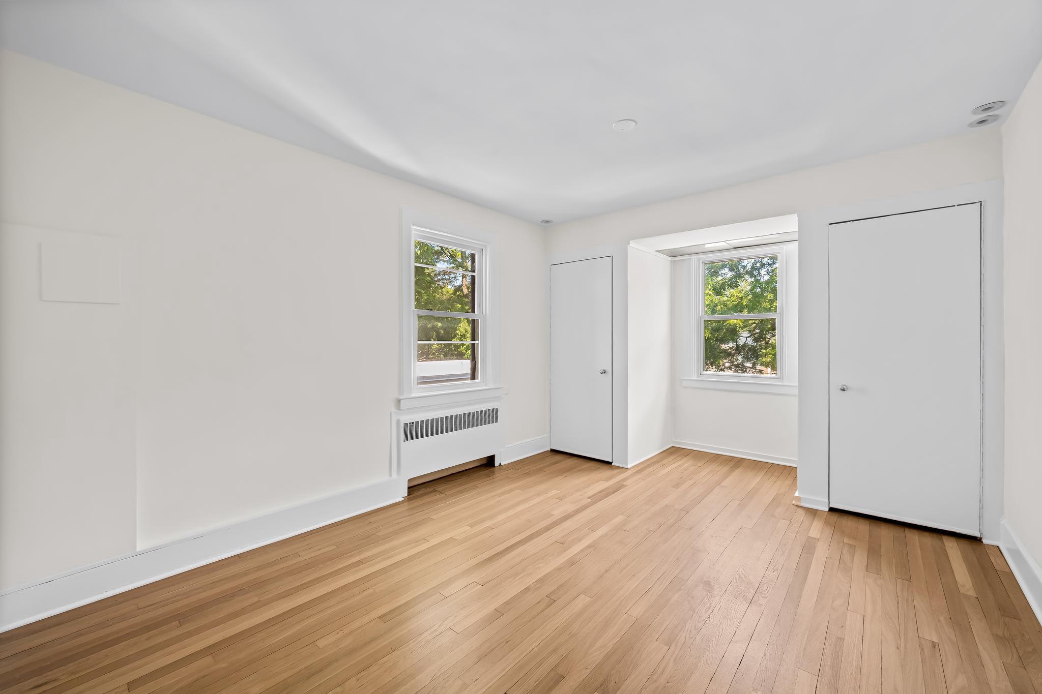MOUNT WASHINGTON - Residential