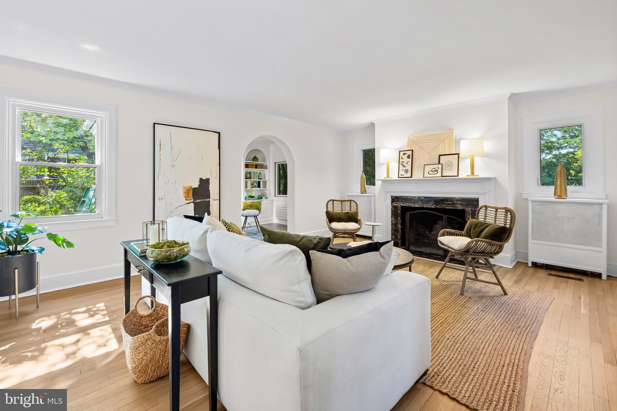 MOUNT WASHINGTON - Residential
