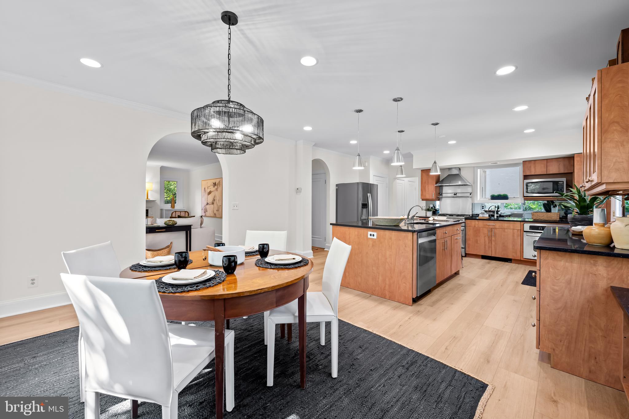 MOUNT WASHINGTON - Residential