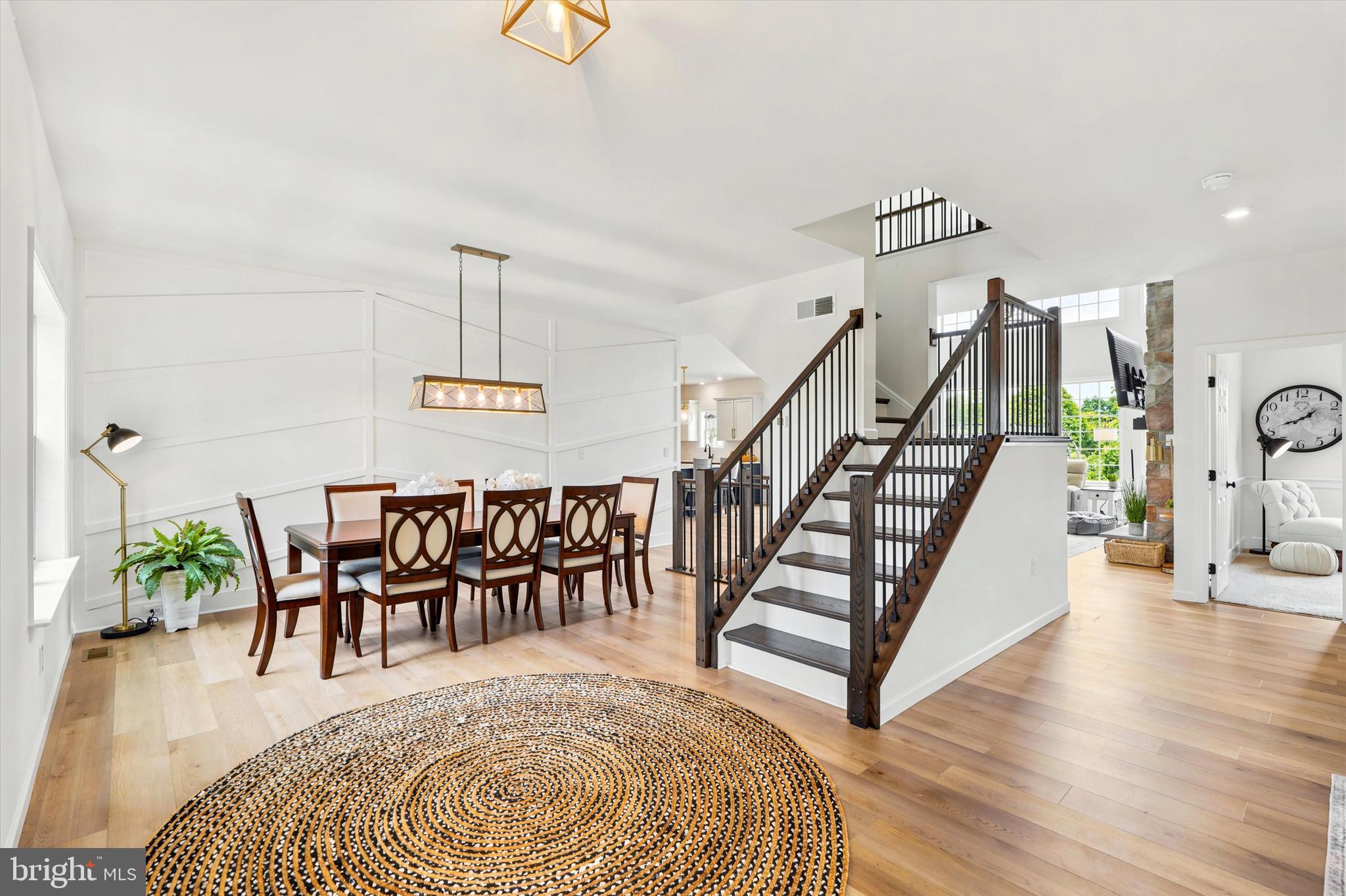 LEXINGTON POINTE - Residential