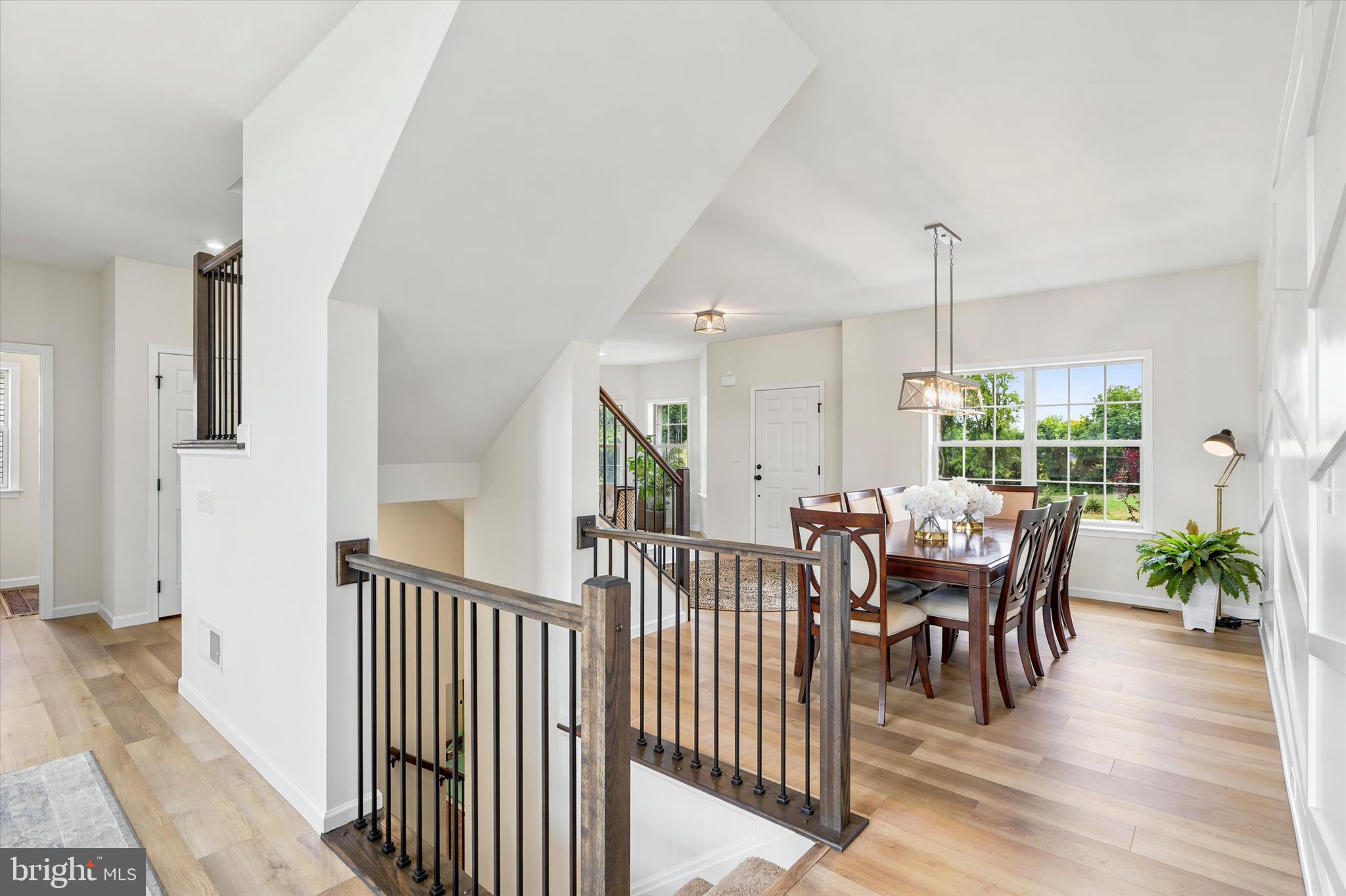 LEXINGTON POINTE - Residential
