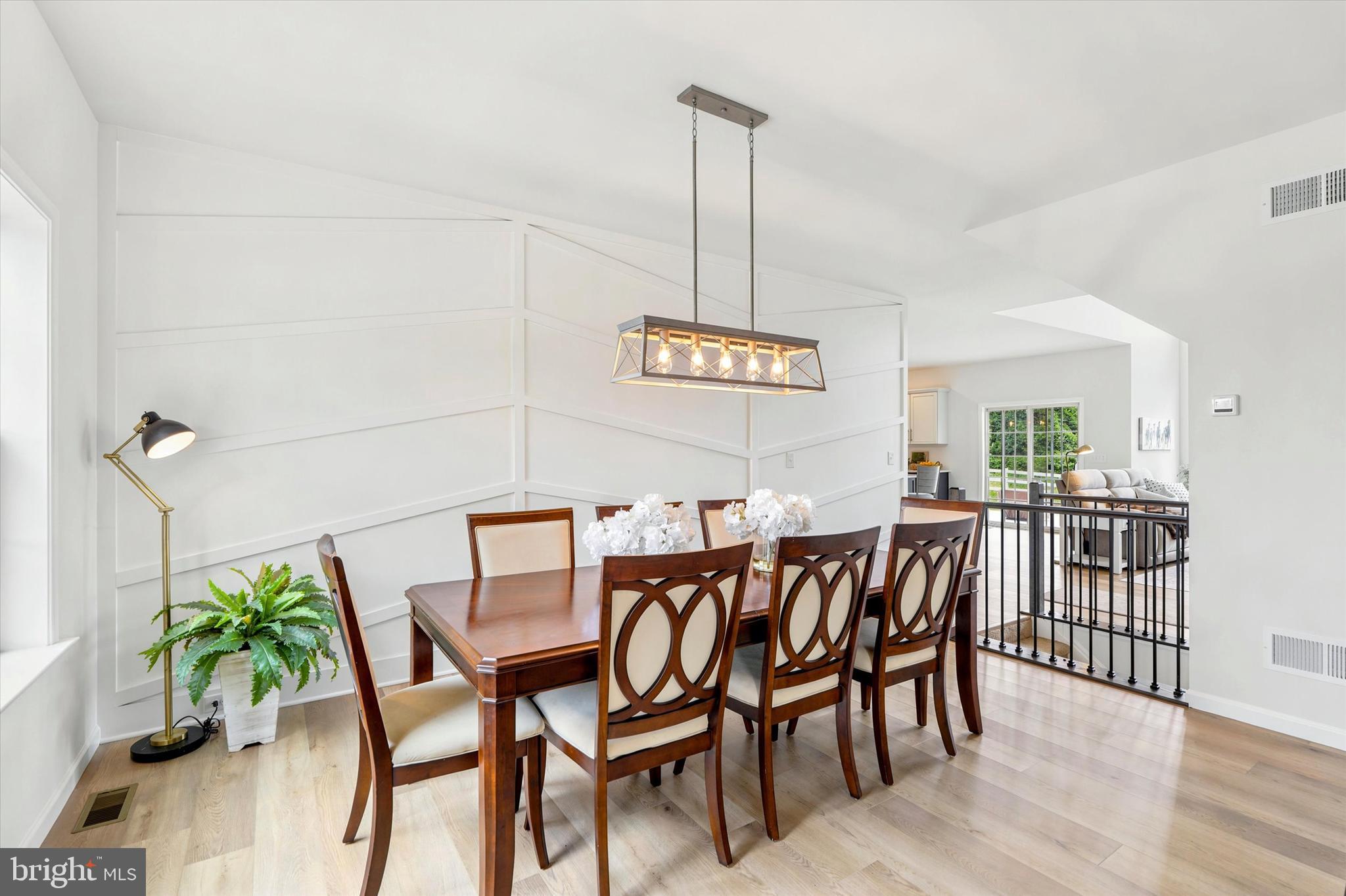 LEXINGTON POINTE - Residential
