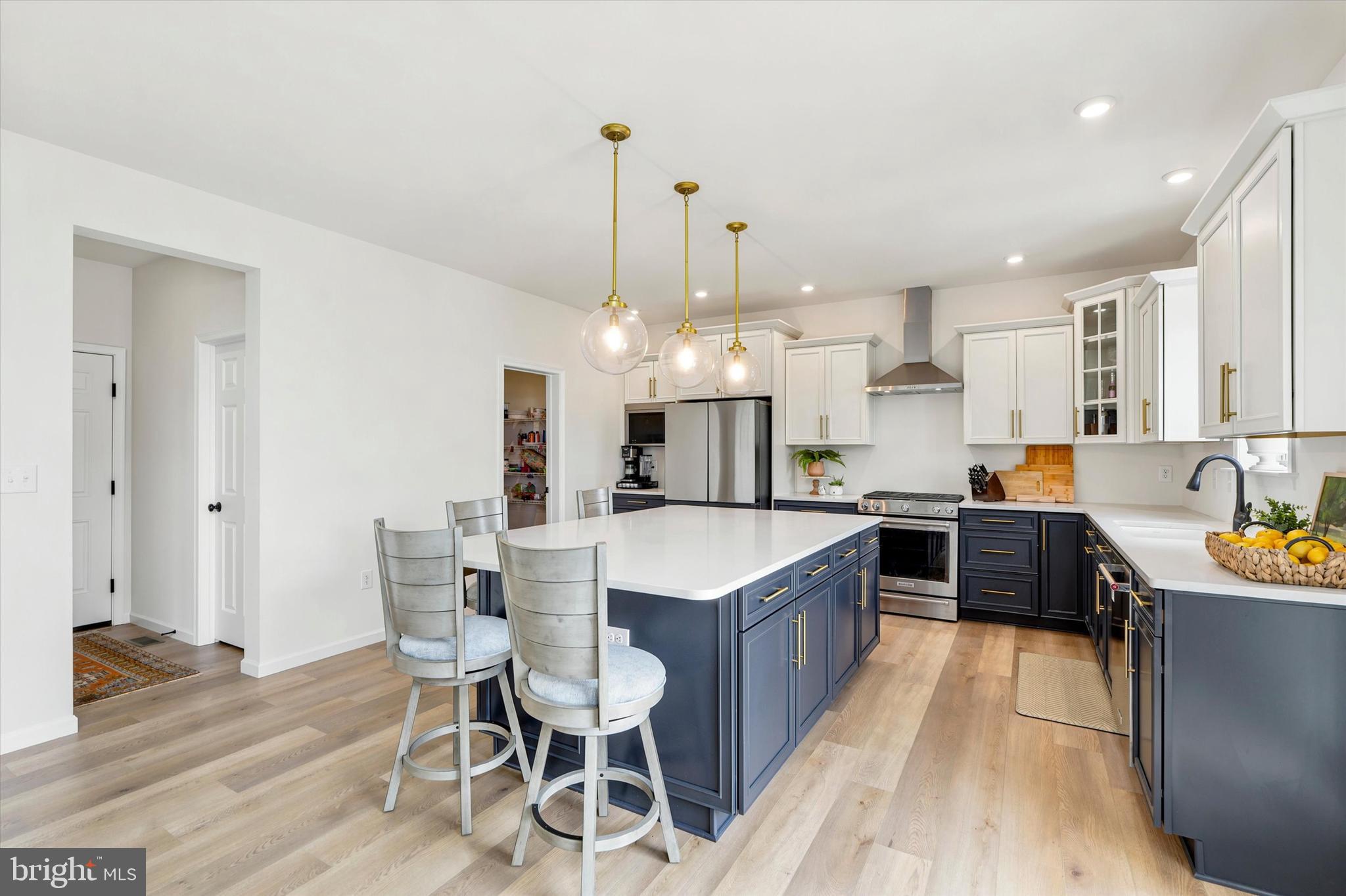 LEXINGTON POINTE - Residential