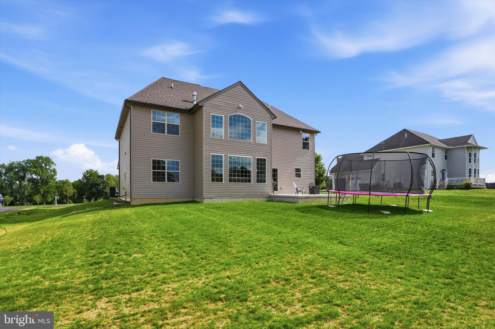 LEXINGTON POINTE - Residential