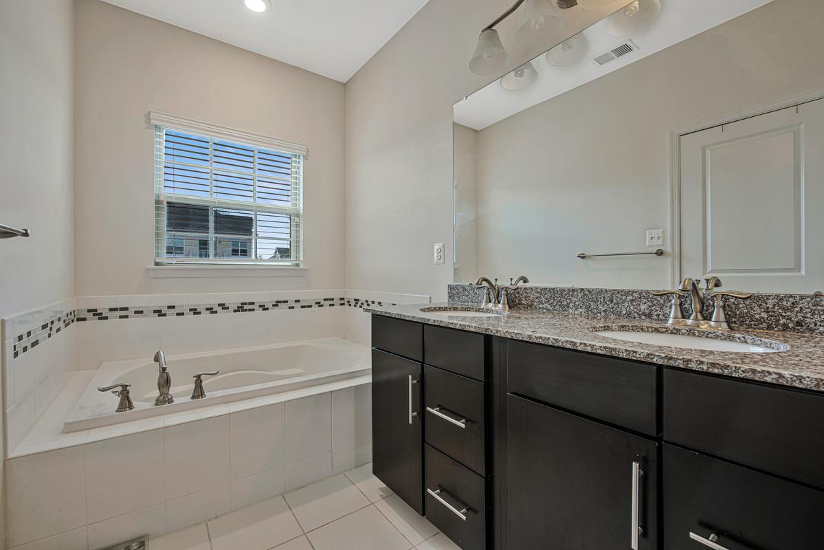 WESTSIDE - Residential