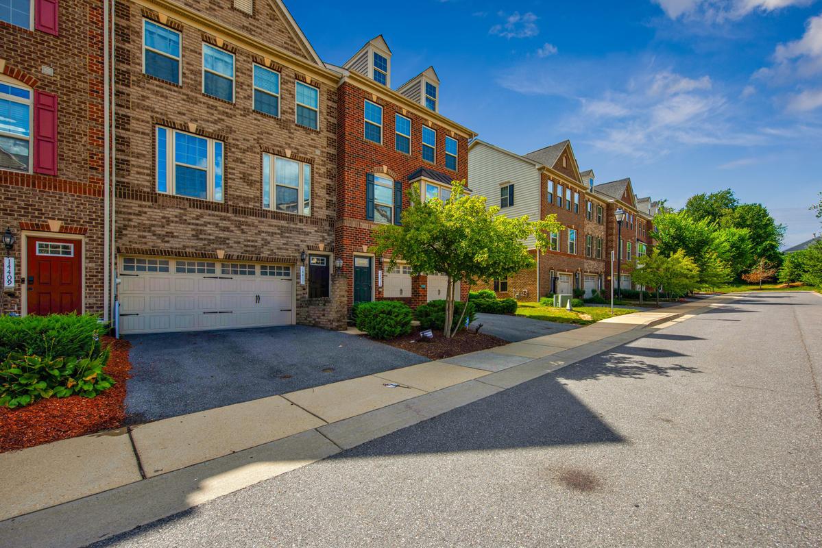 WESTSIDE - Residential