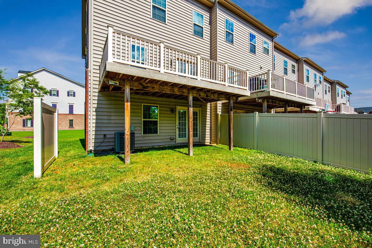 WESTSIDE - Residential