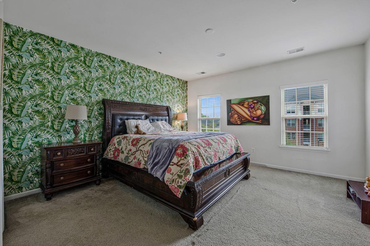 WESTSIDE - Residential