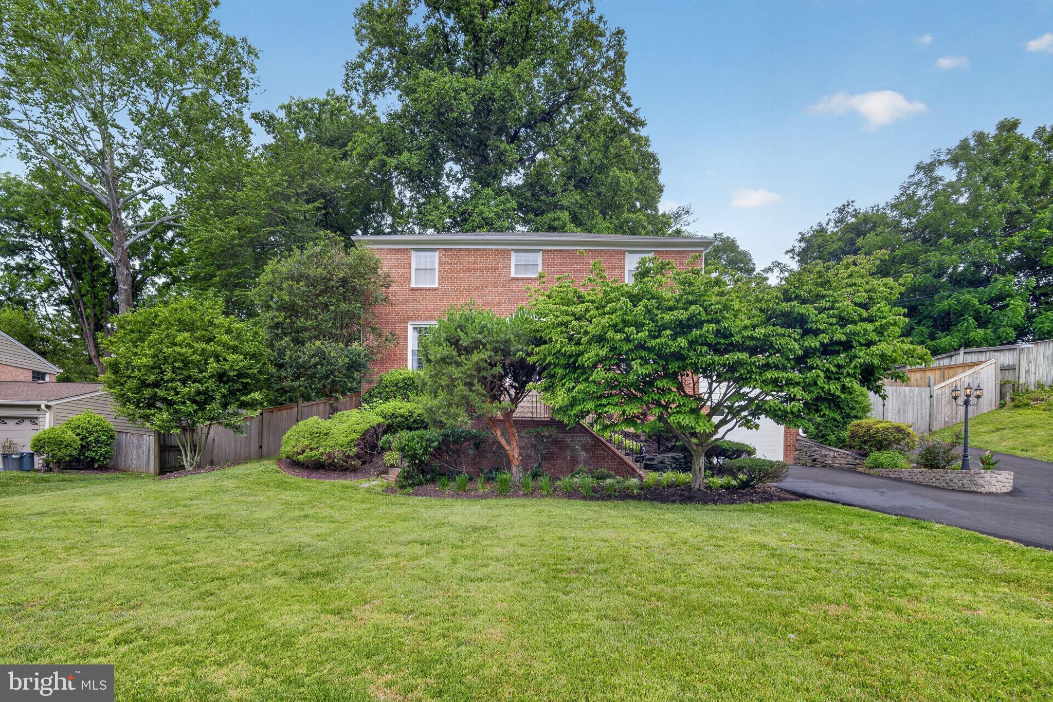 NORTH SPRINGBROOK - Residential