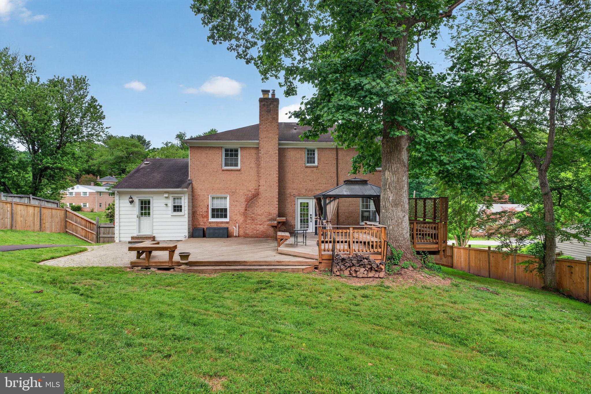 NORTH SPRINGBROOK - Residential