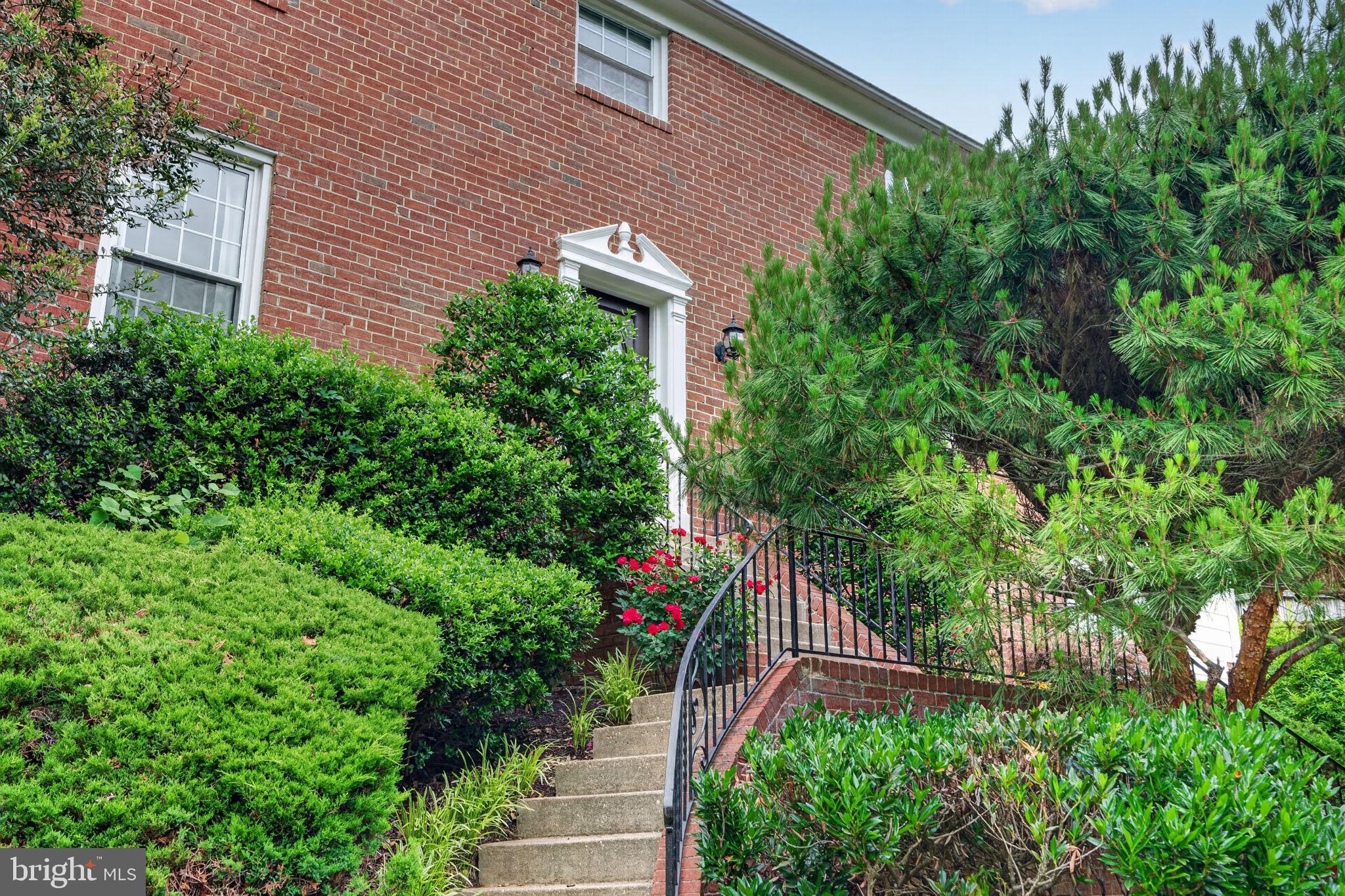 NORTH SPRINGBROOK - Residential