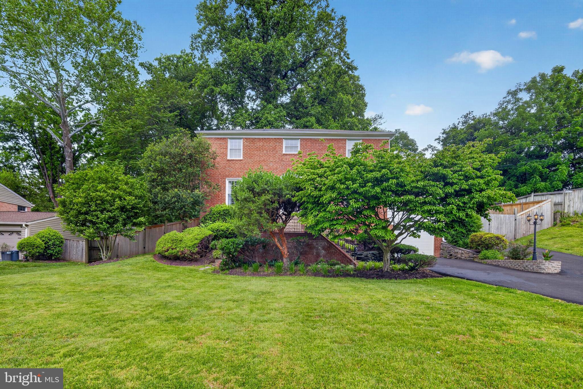 NORTH SPRINGBROOK - Residential