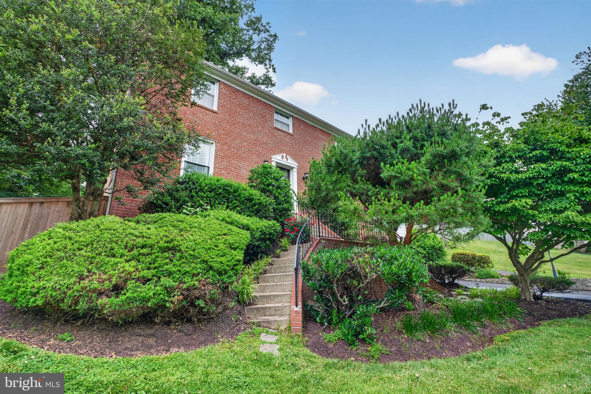 NORTH SPRINGBROOK - Residential