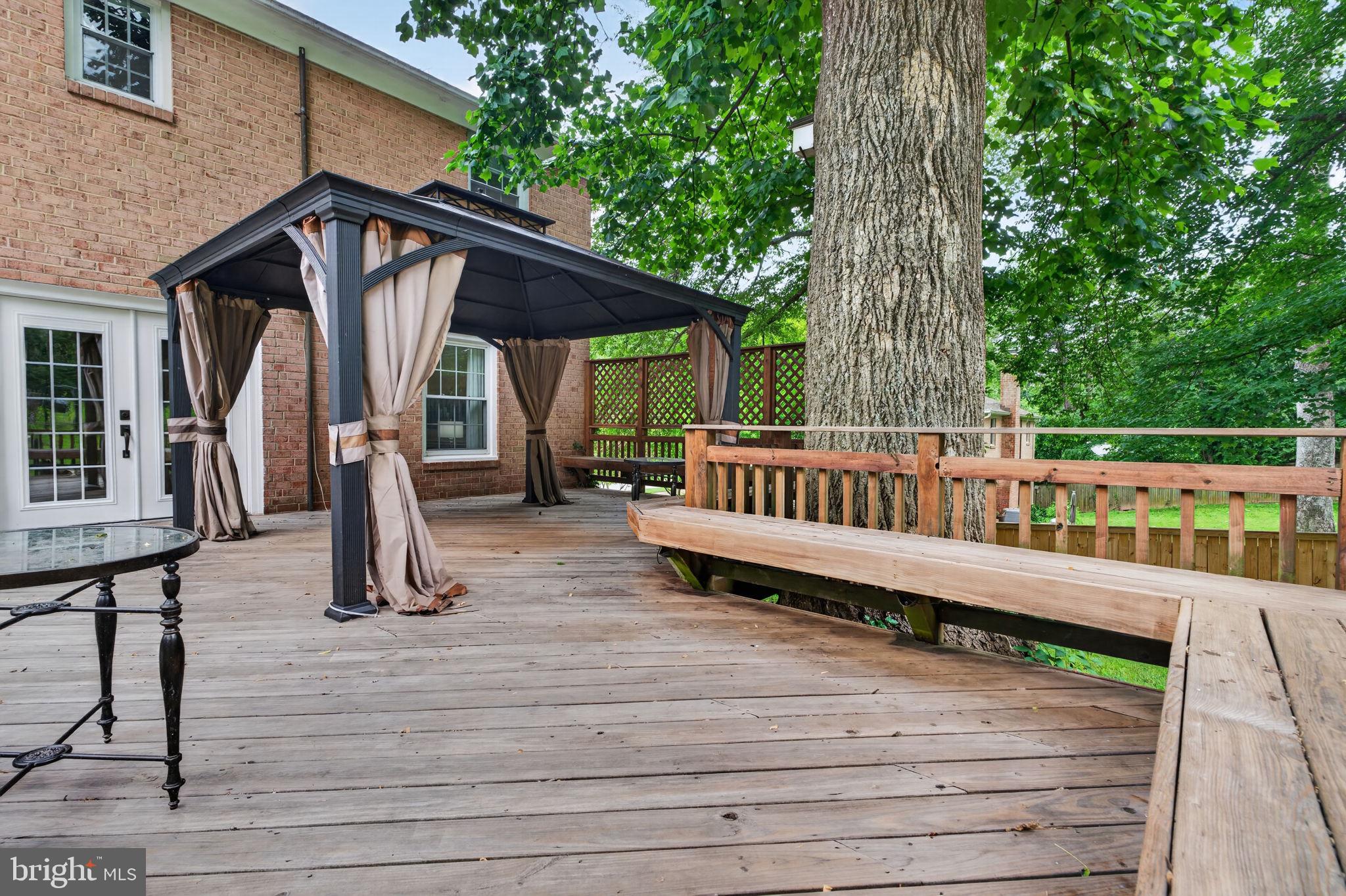 NORTH SPRINGBROOK - Residential