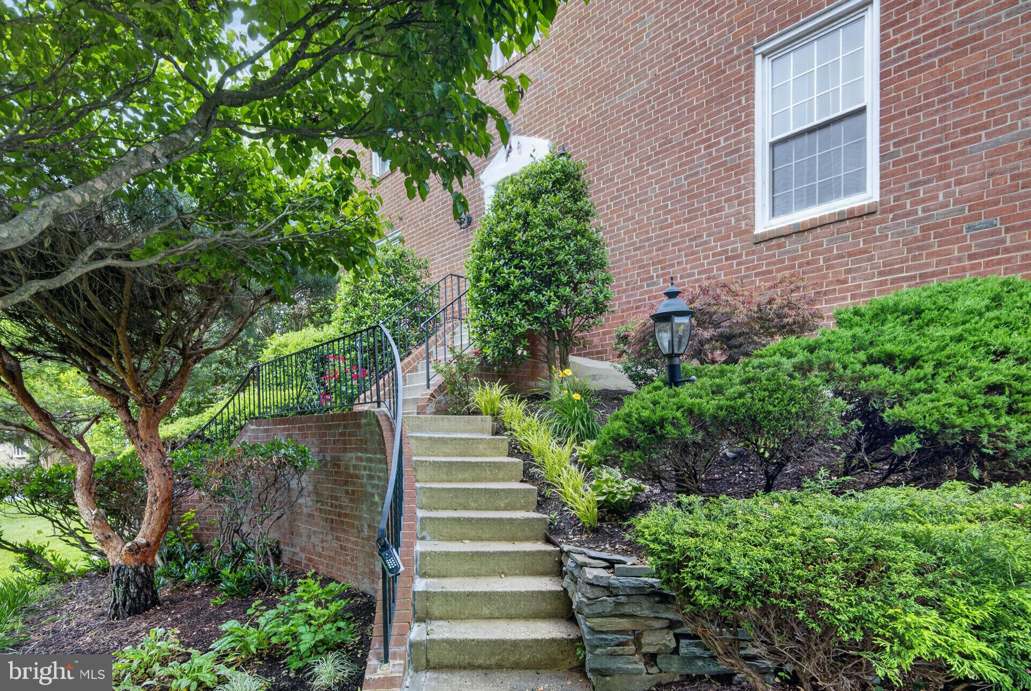 NORTH SPRINGBROOK - Residential