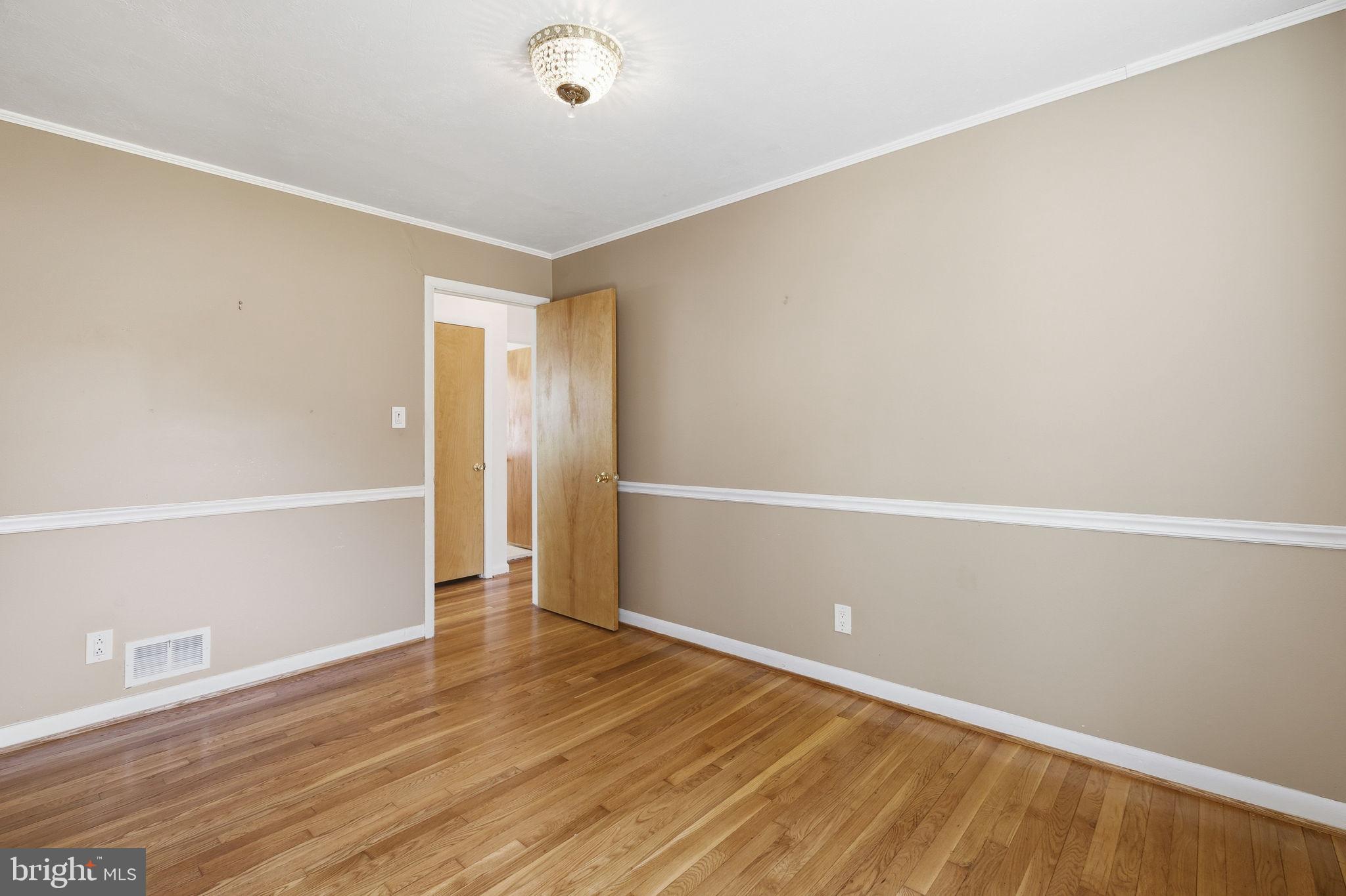 HYNESBORO PARK - Residential
