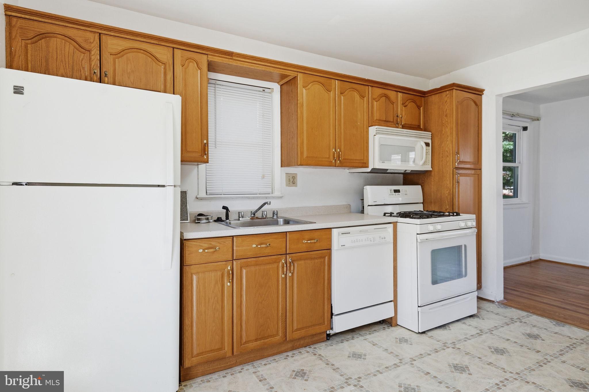 HYNESBORO PARK - Residential