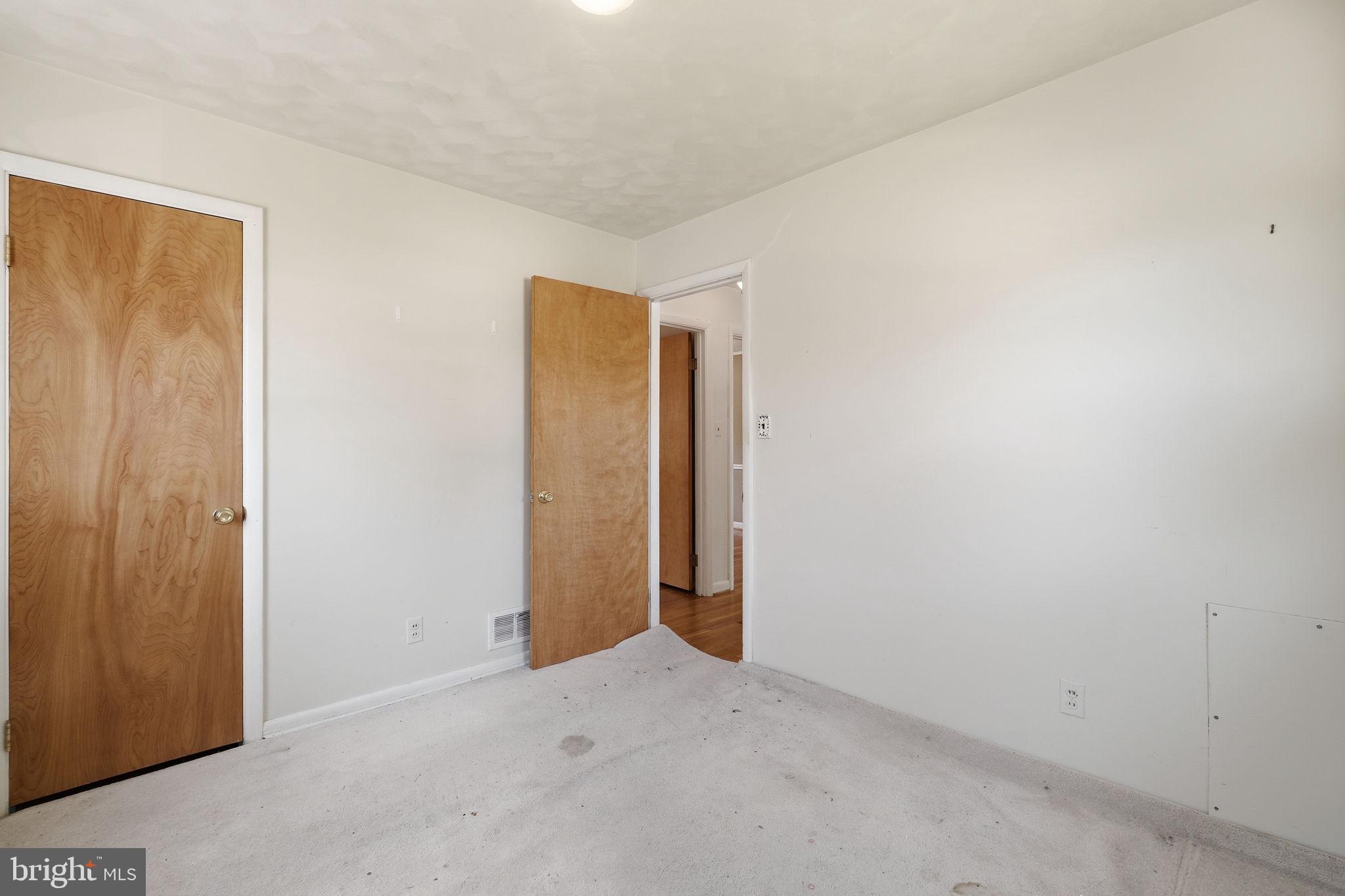 HYNESBORO PARK - Residential