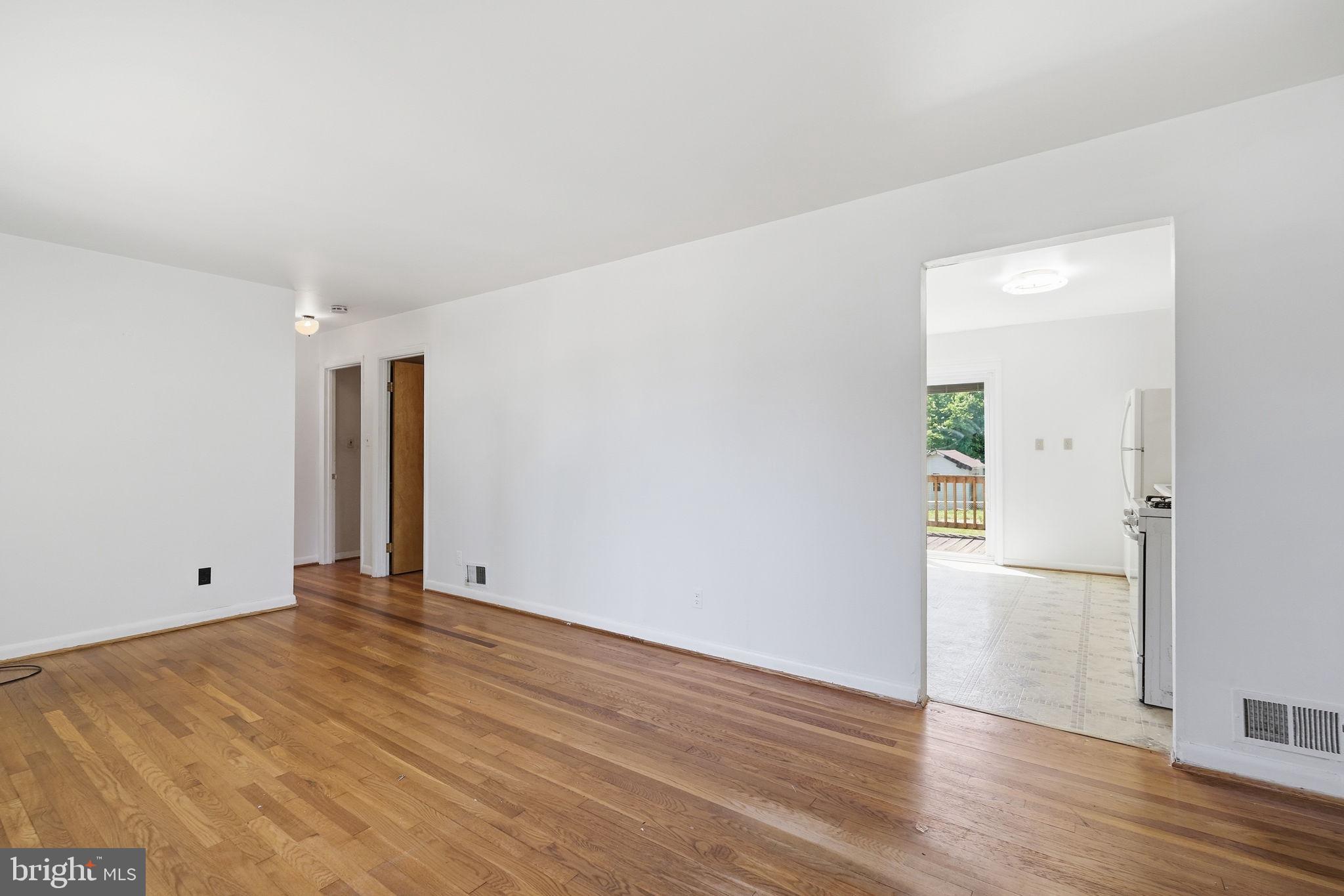 HYNESBORO PARK - Residential