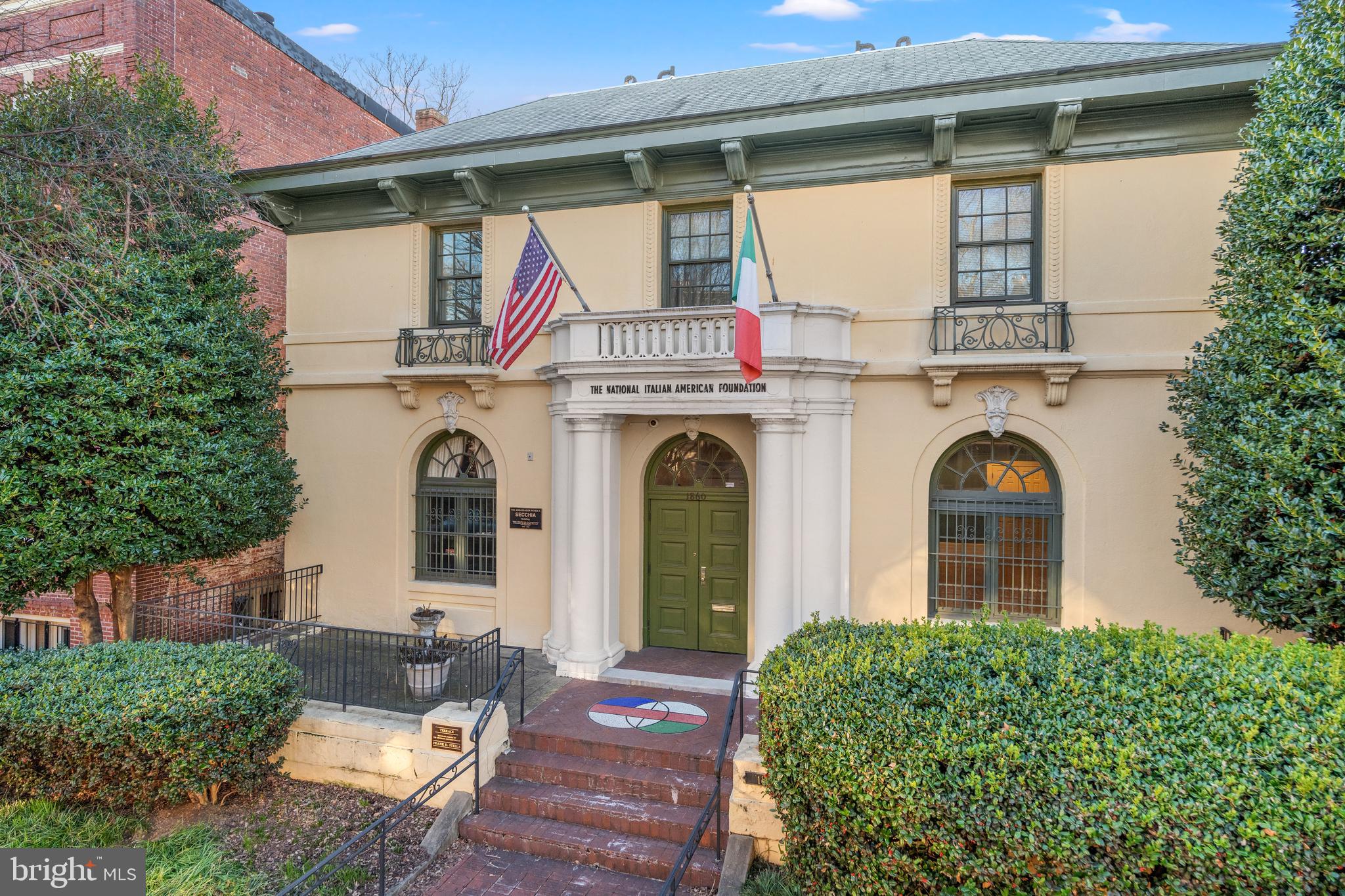 DUPONT CIRCLE - Residential